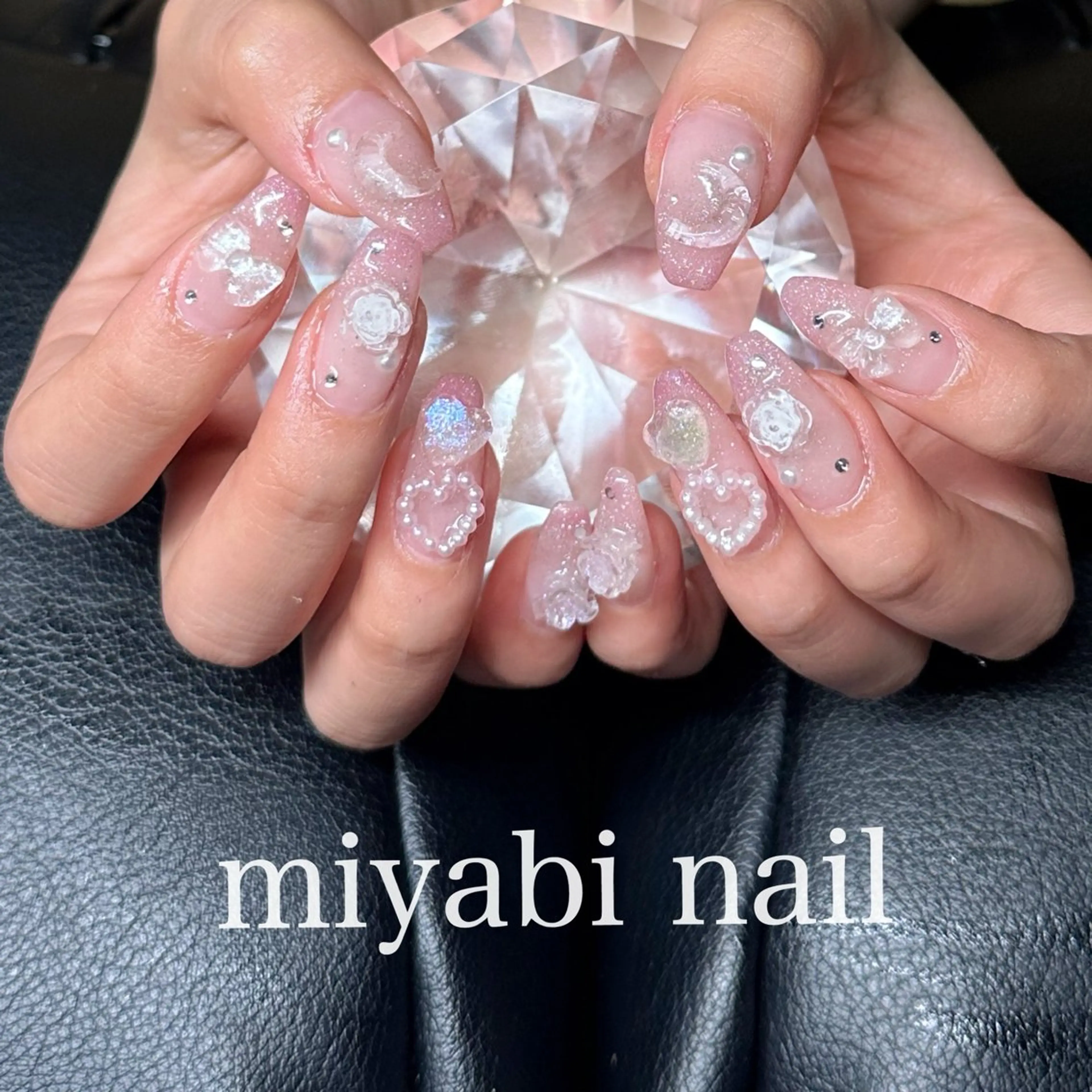 ネイル クリアネイル フラッシュネイル ジェルネイル グラデーション キラキラネイル ハンドネイル miyabi nail 桂川駅近くのネイルデザイン