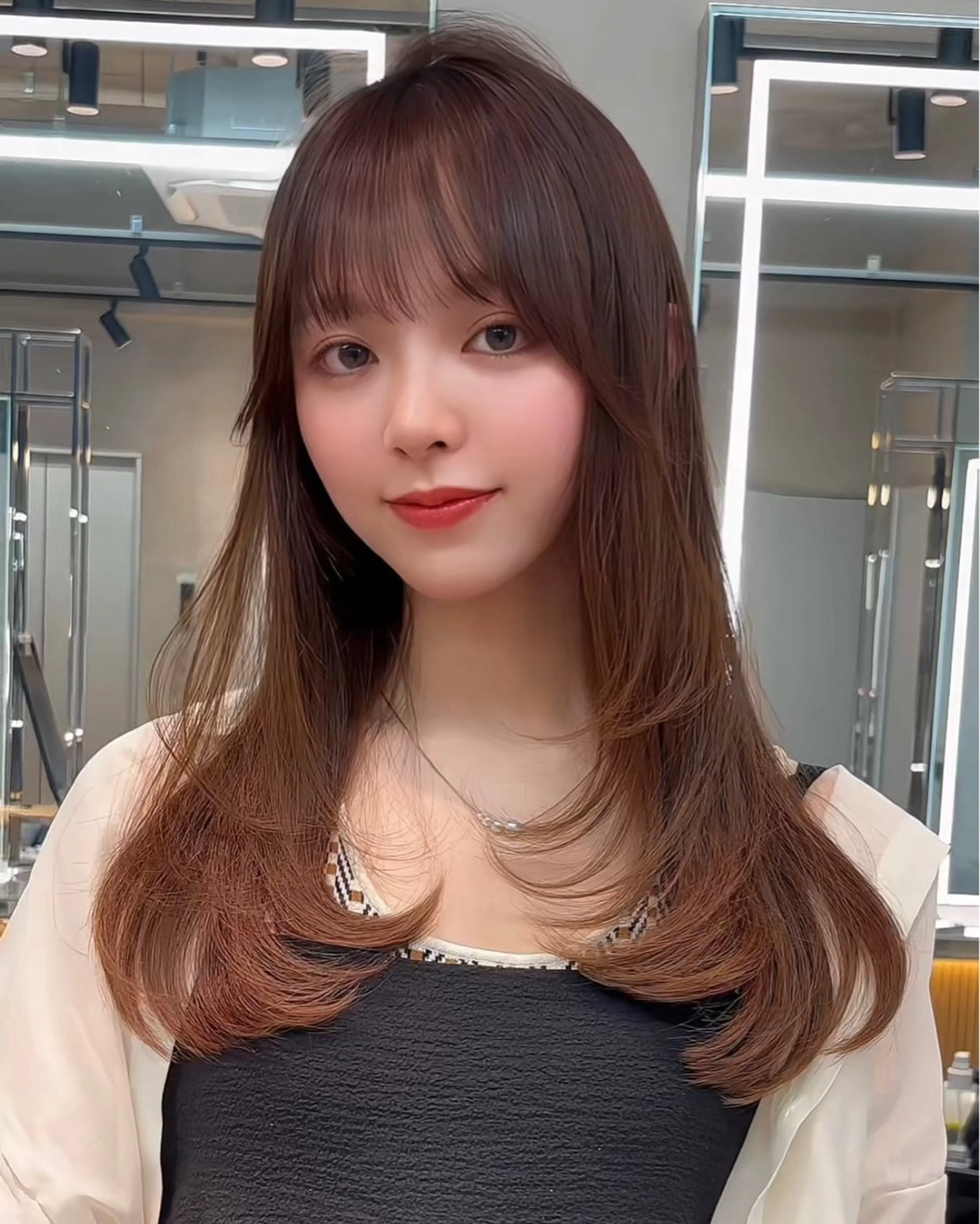 ミディアム カラー 髪質改善 レイヤーカット 縮毛矯正 カット ヘアカラー トリートメント 【博多髪質改善】 吉村　清志のヘアスタイル