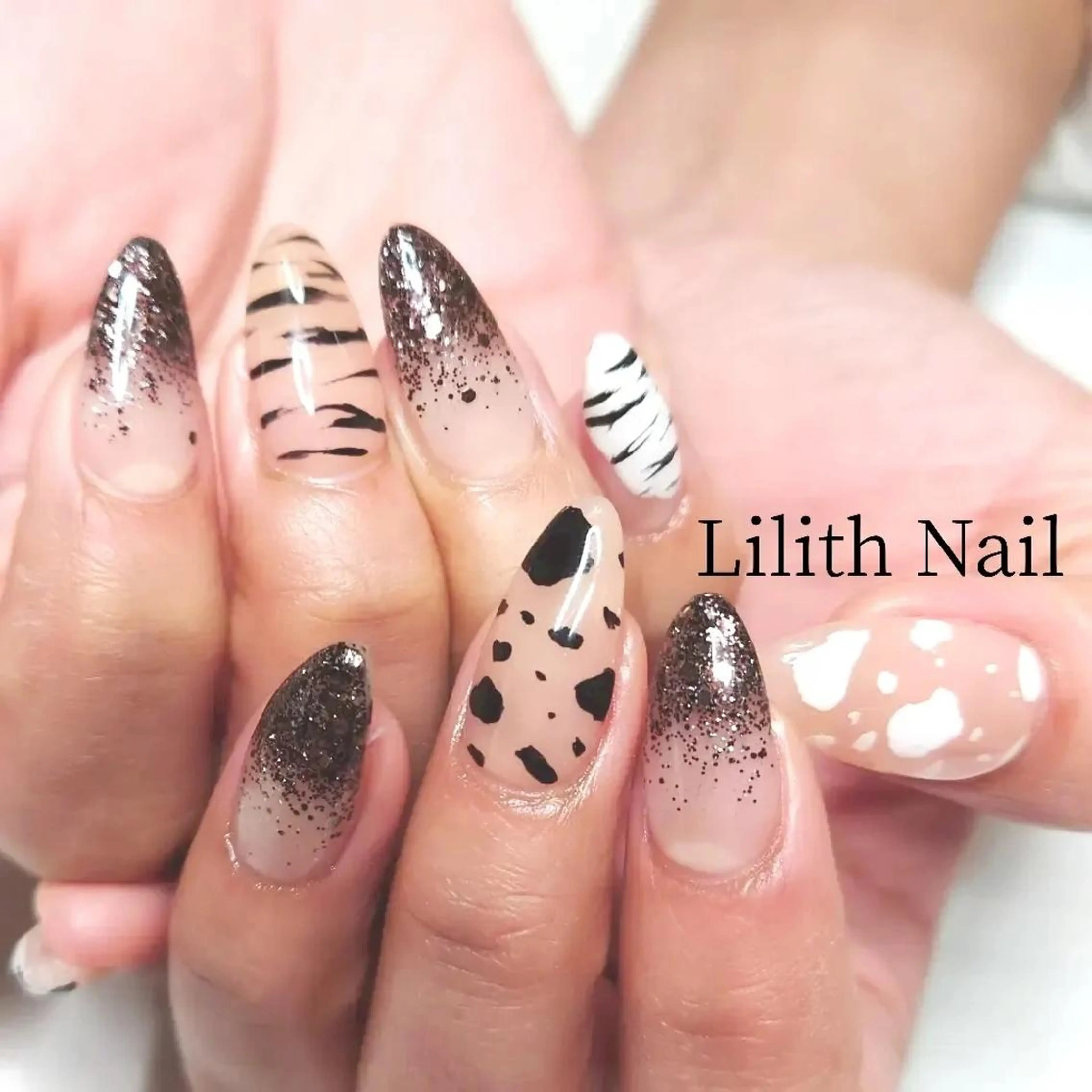 ネイル アニマル柄 ハンドネイル Lilith Nailのネイルデザイン