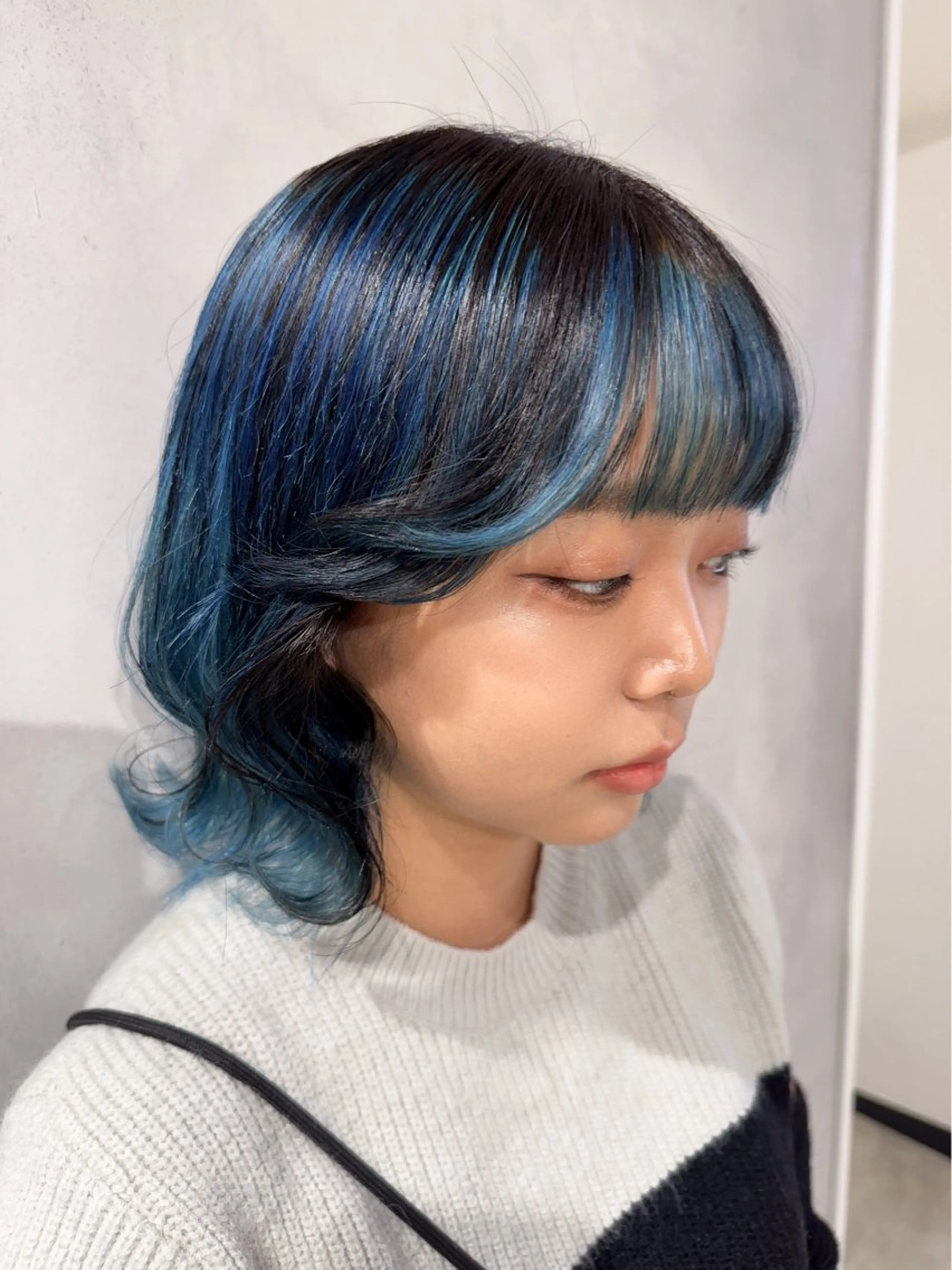 ミディアム カラー カット ヘアカラー トリートメント 透明感カラー✨艶髪 制作🌱山根あゆみのヘアスタイル