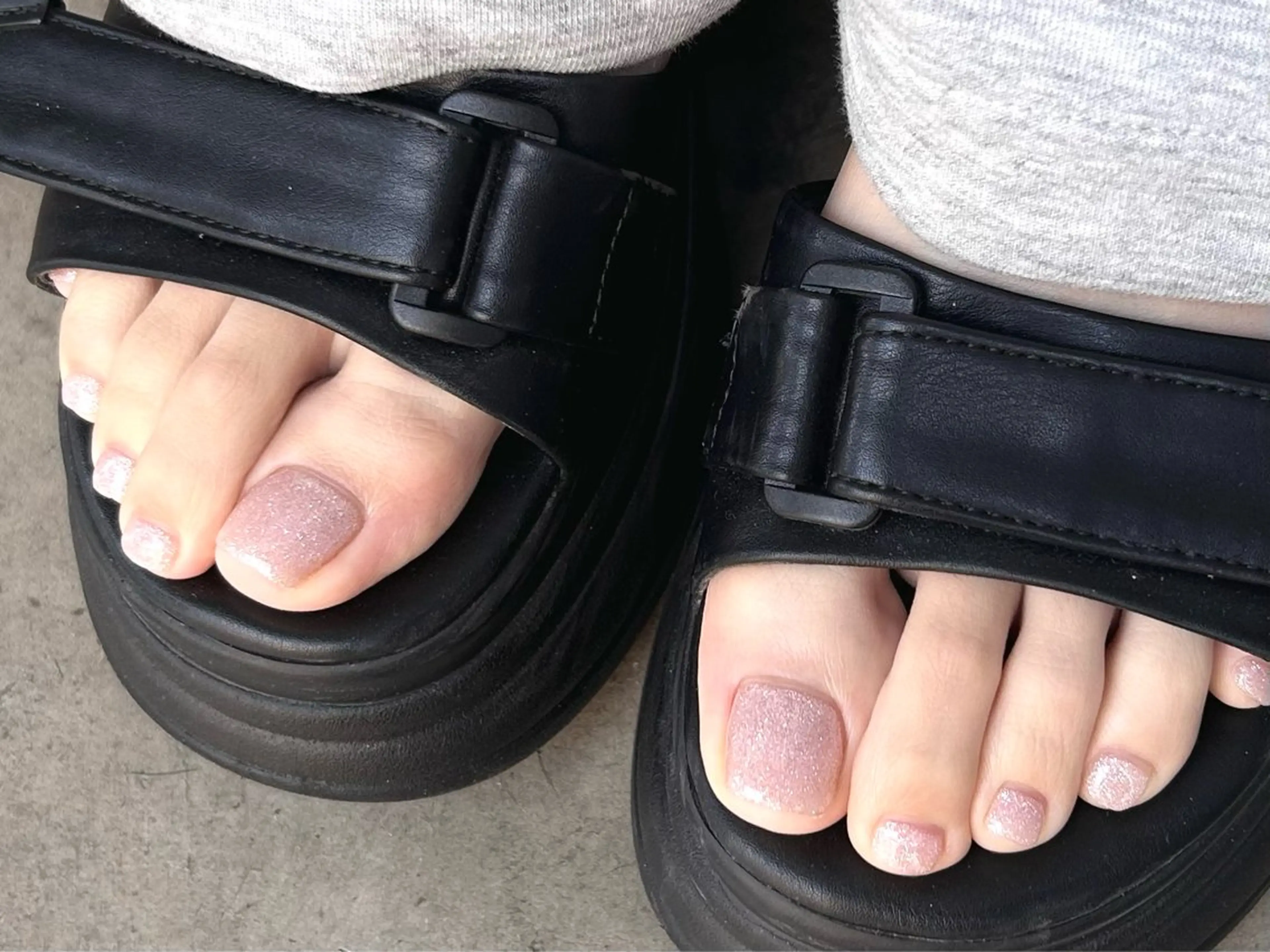 ネイル 長瀬 瑠霞のネイルデザイン