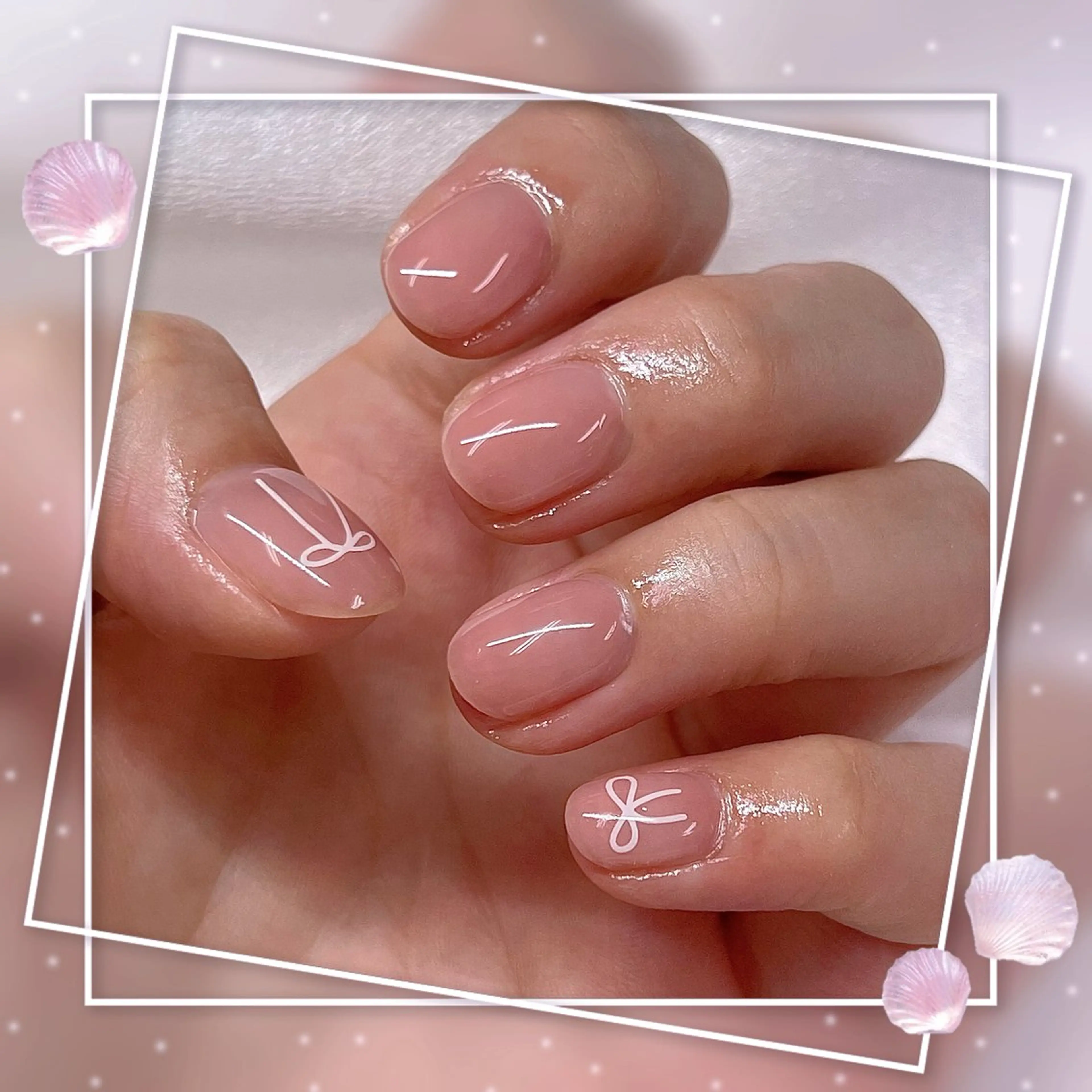 ネイル フレンチネイル グラデーション キラキラネイル 韓国ネイル マグネットネイル Chill Nailsalonのネイルデザイン