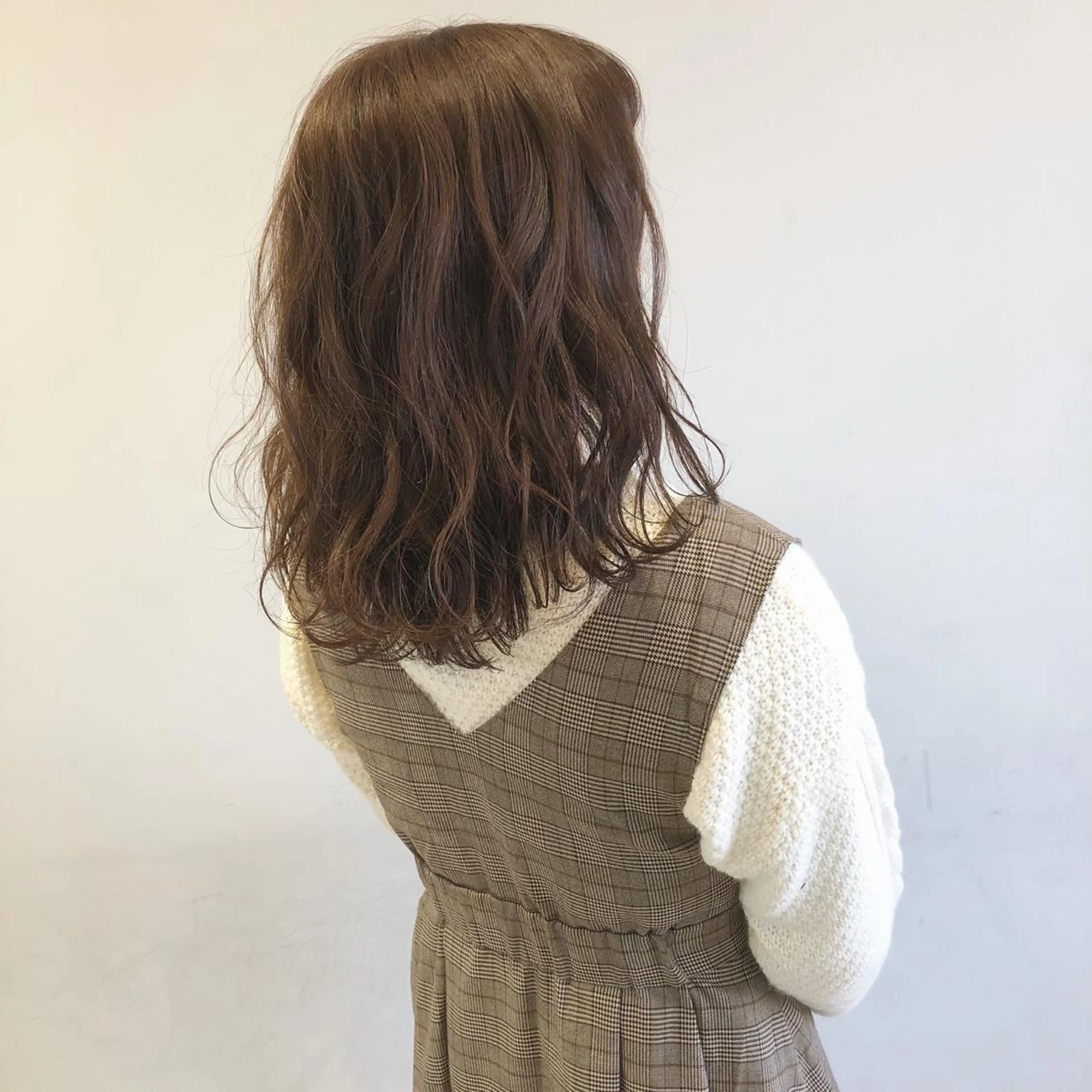 セミロング 岩瀬 翔太のヘアスタイル