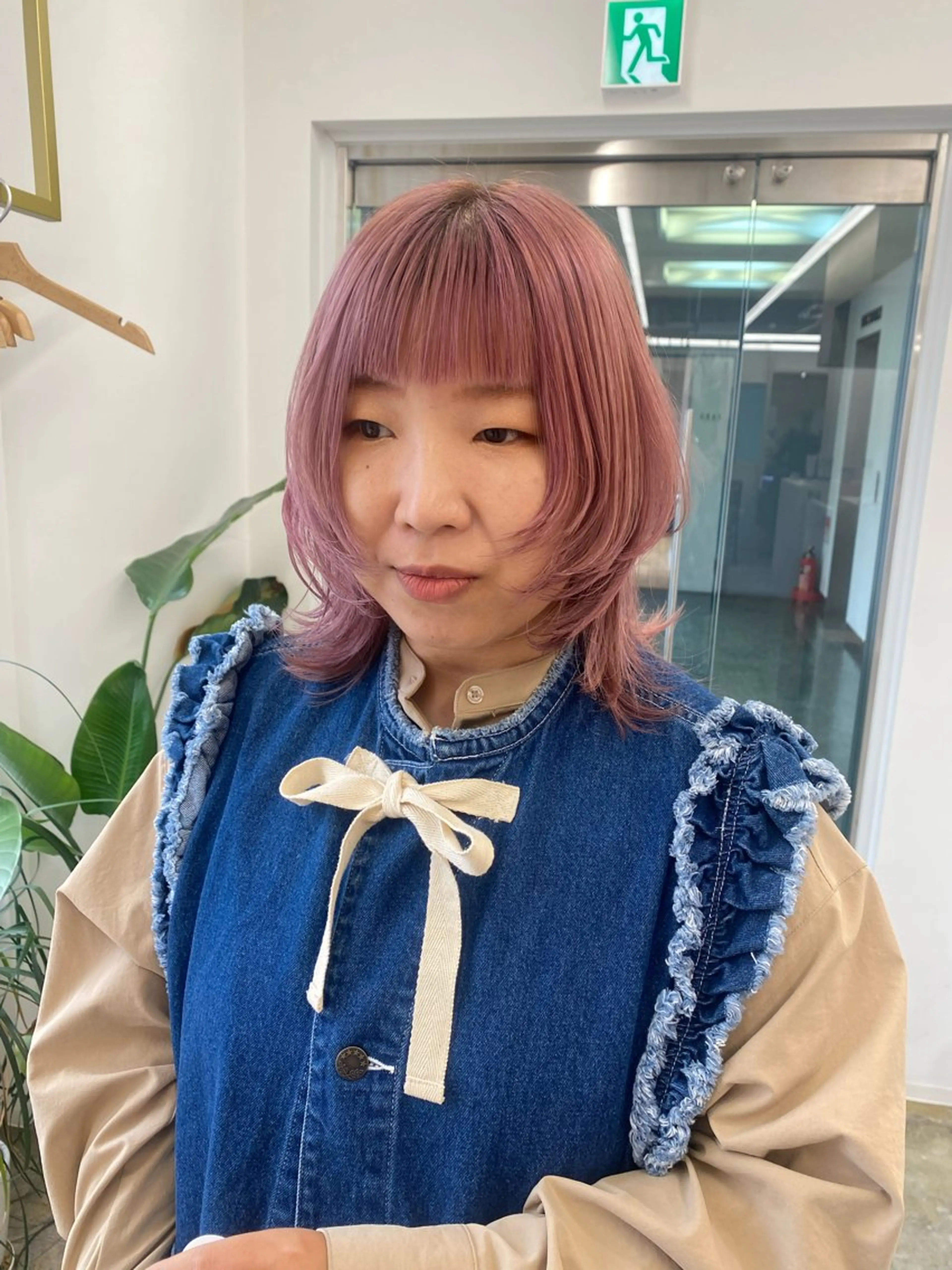 ミディアム カラー ヘアアレンジ ブリーチ ヘアカラー ボブ /ニュアンス/ satomi🧸💖のヘアスタイル