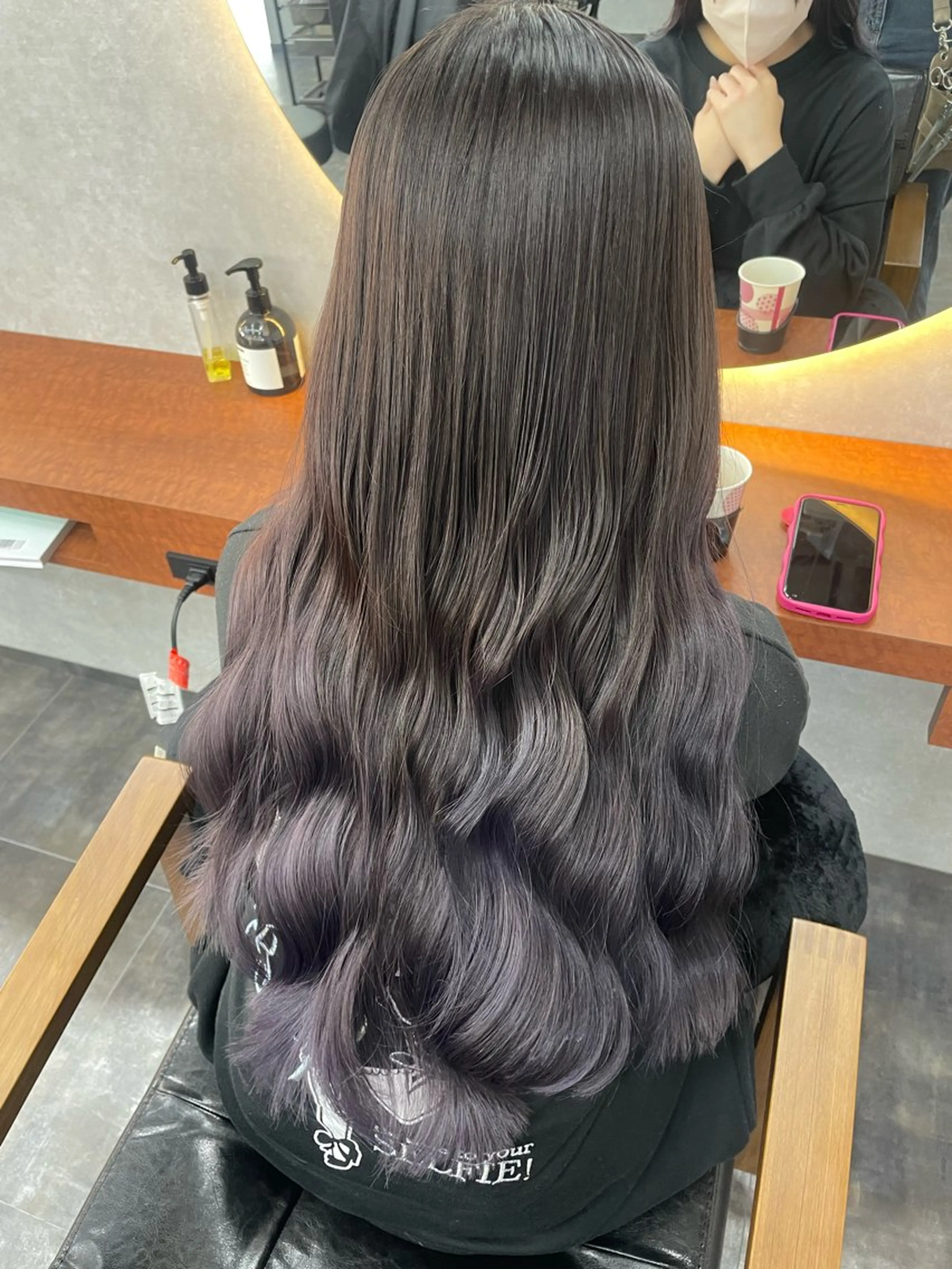 ロング 佐藤 菜穂のヘアスタイル
