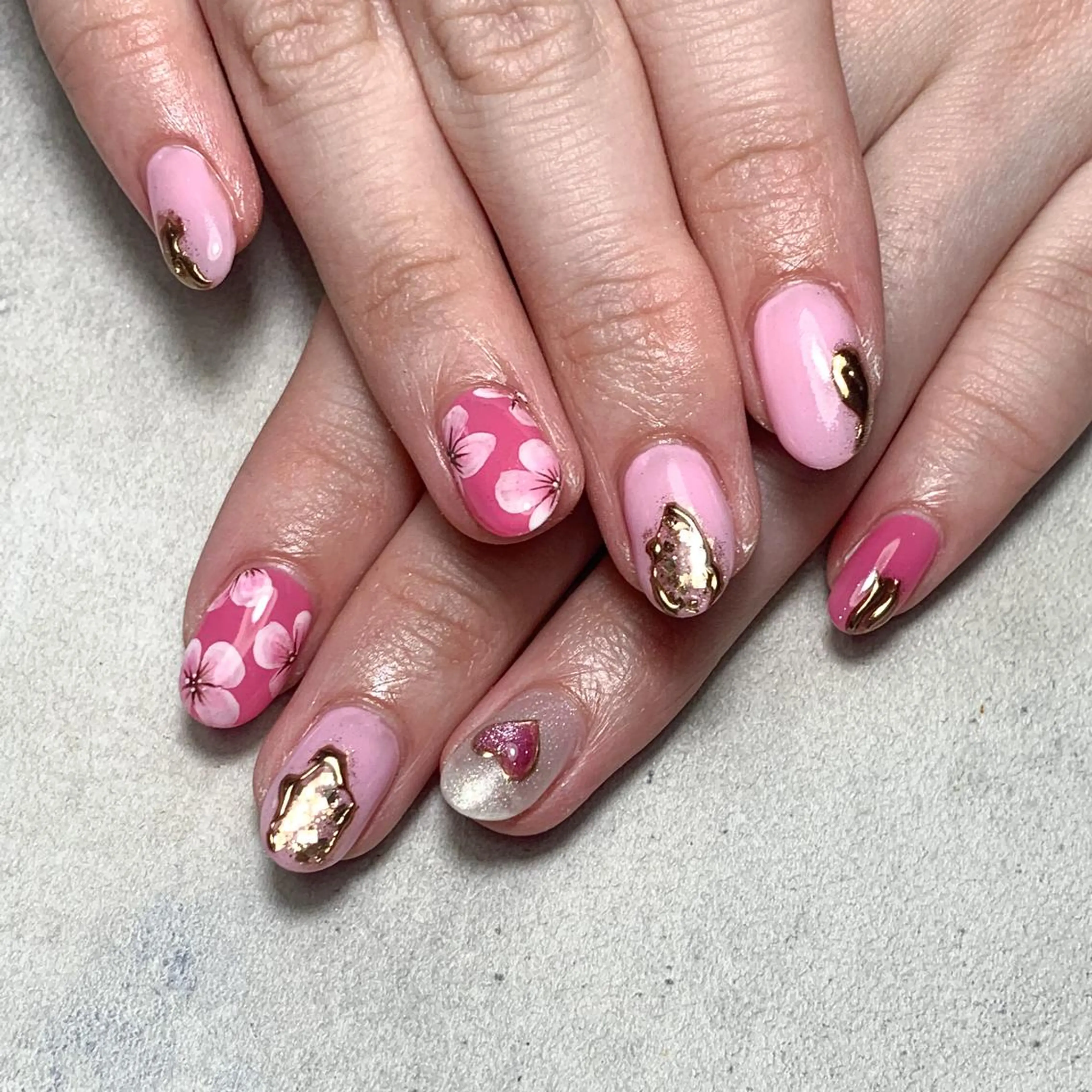 ネイル FIORITURA aiのネイルデザイン