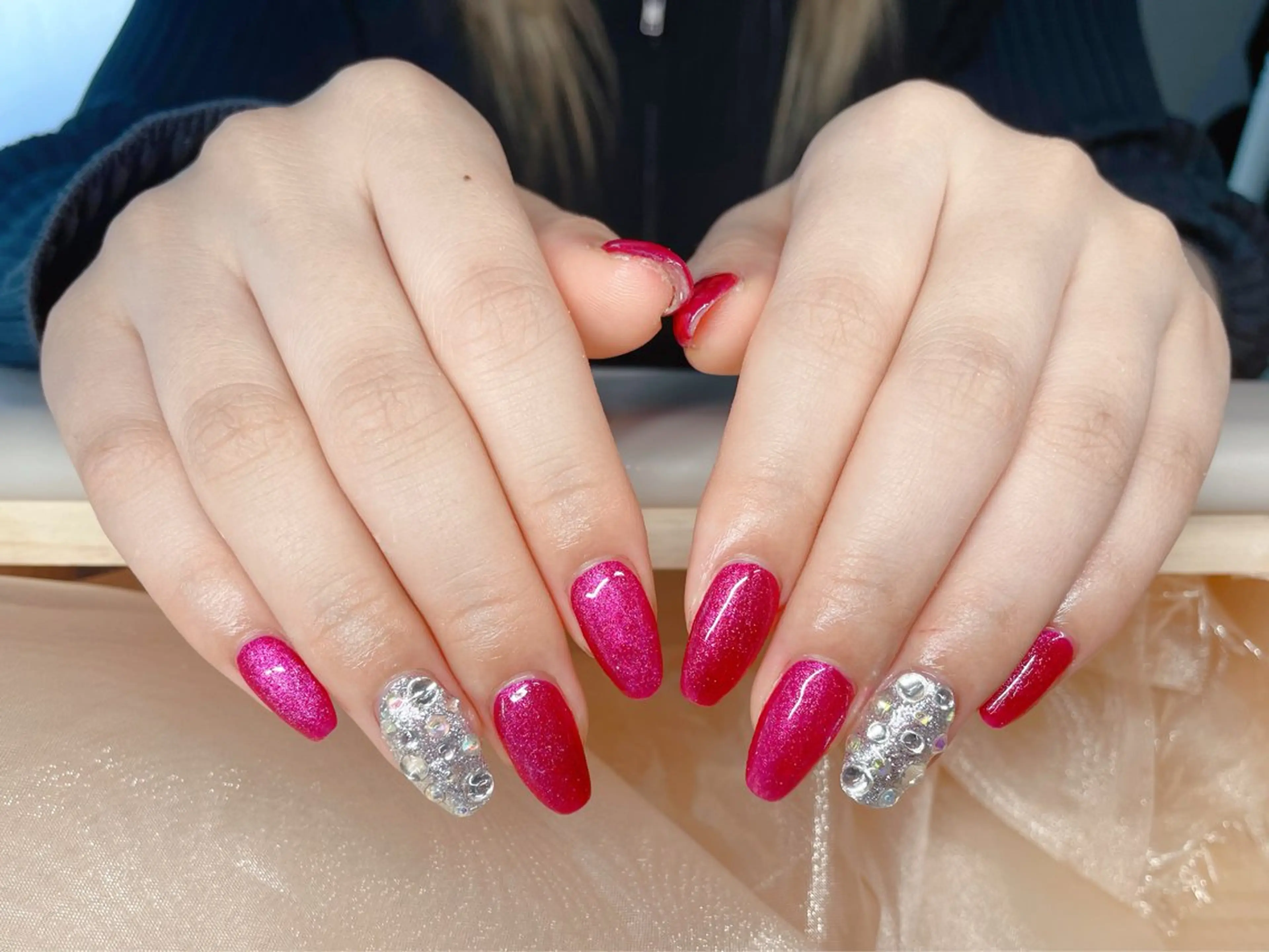 ネイル マグネットネイル ストーンネイル ハンドネイル Orchid Nailのネイルデザイン