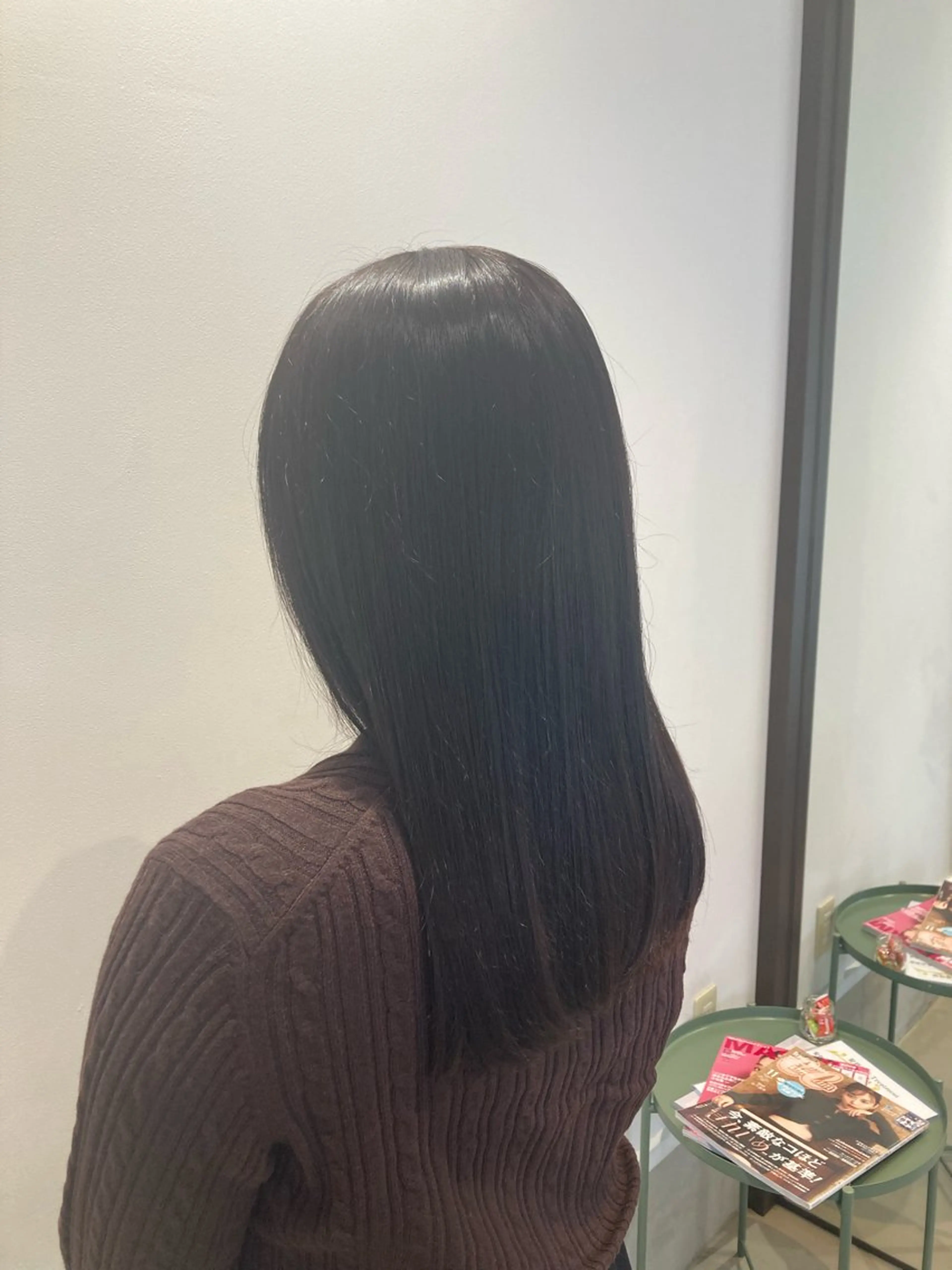 ロング カット ヘアカラー 折本 沙織のヘアスタイル