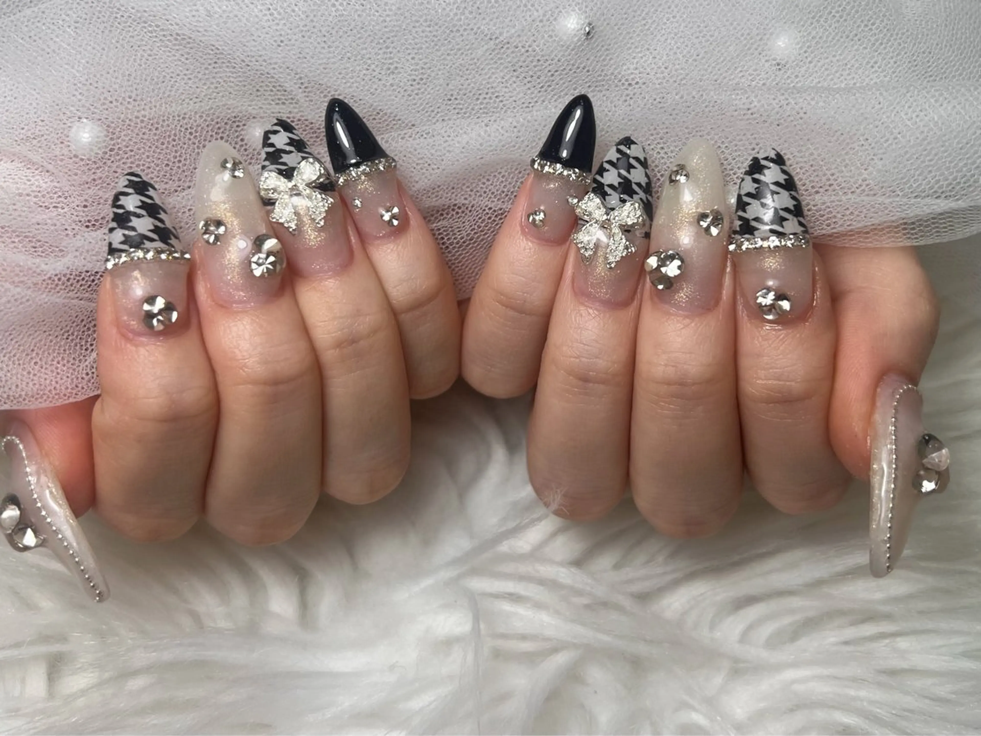 ネイル Nailsalon petille所属・H azのネイルデザイン