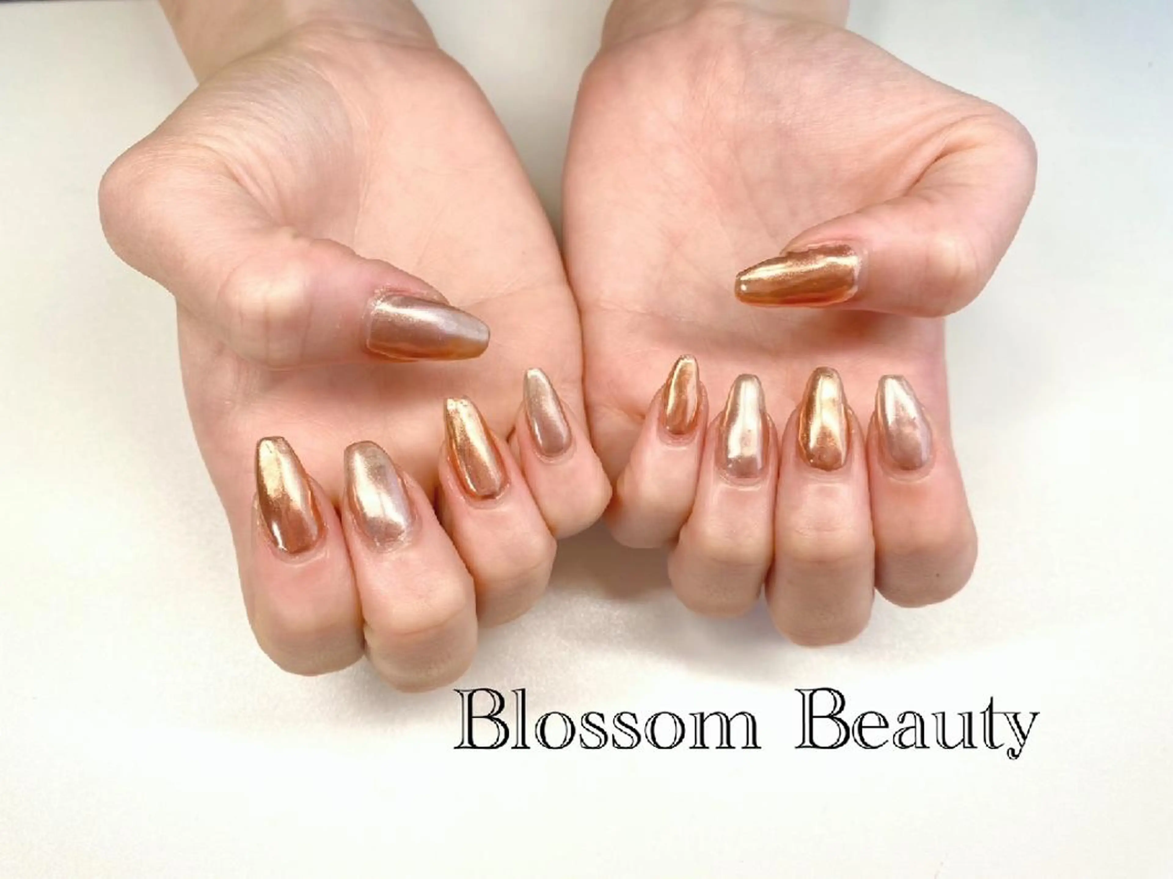 ネイル ミラーネイル Blossom Beauty eriのネイルデザイン