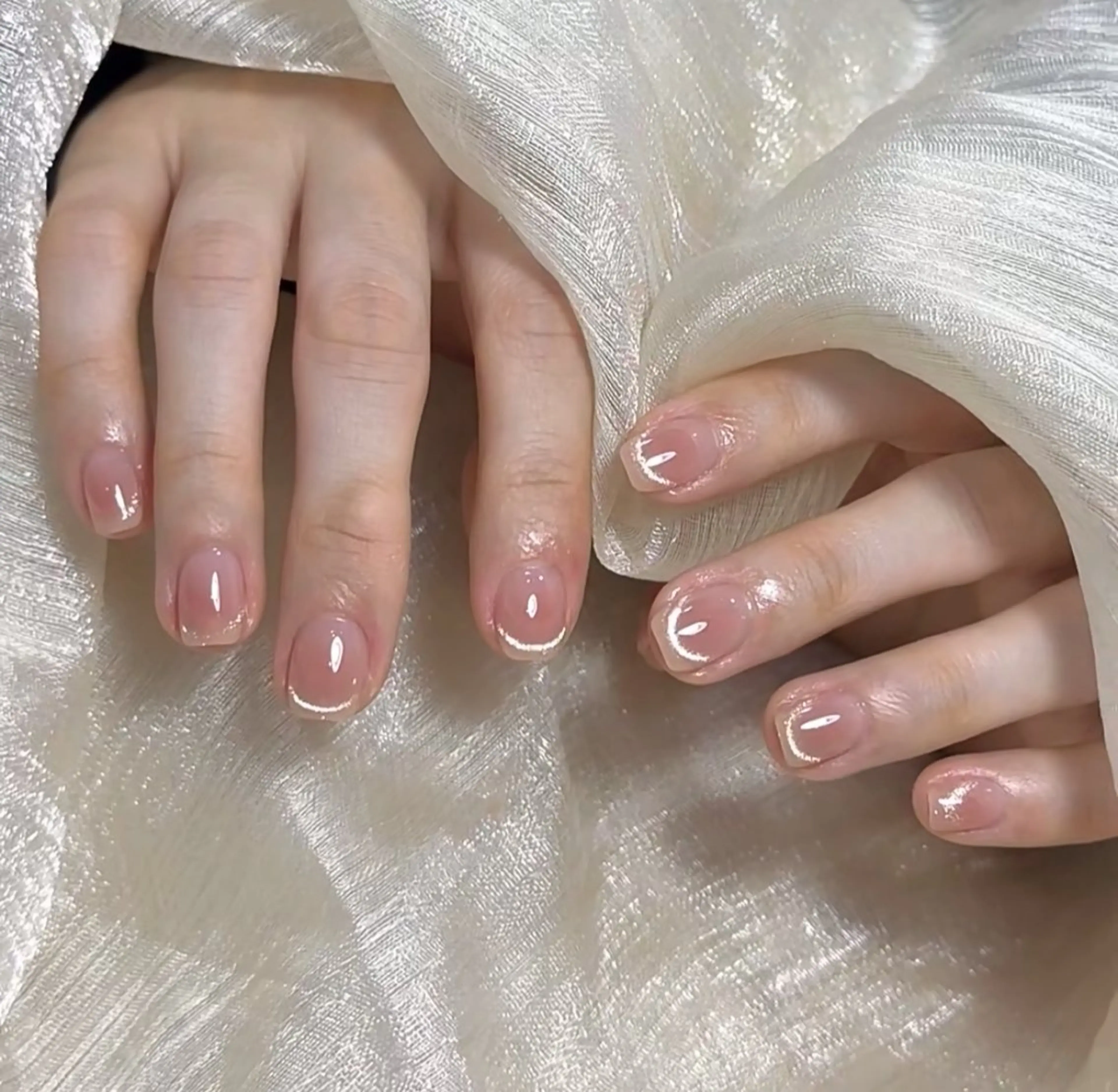 ネイル アートネイル オーロラネイル チークネイル フレンチネイル ガラスフレンチ ハンドネイル 🎀🎀YooLi Nail Salonのネイルデザイン