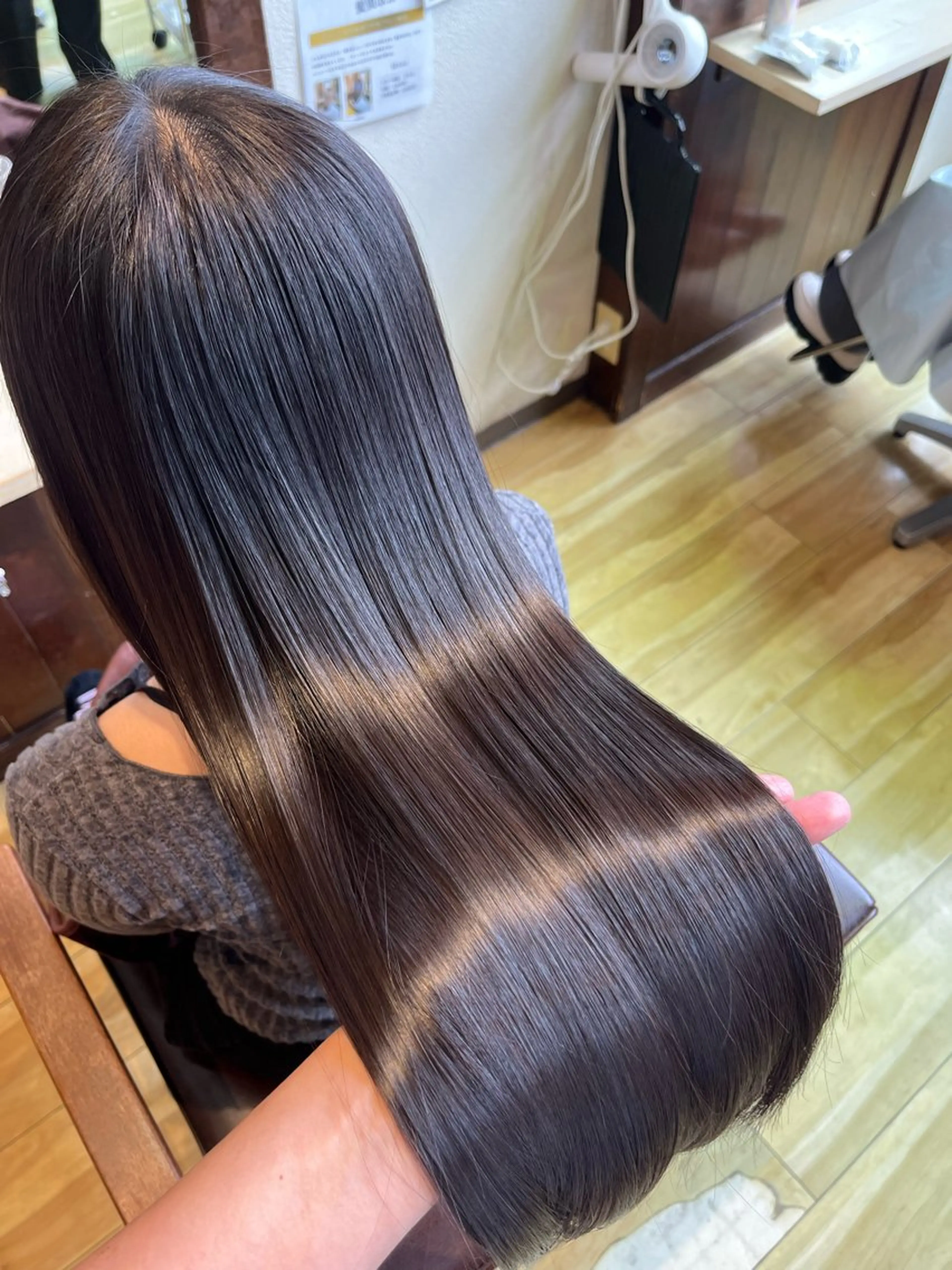 ロング 髪質改善 パパス　梅田 美喜のヘアスタイル
