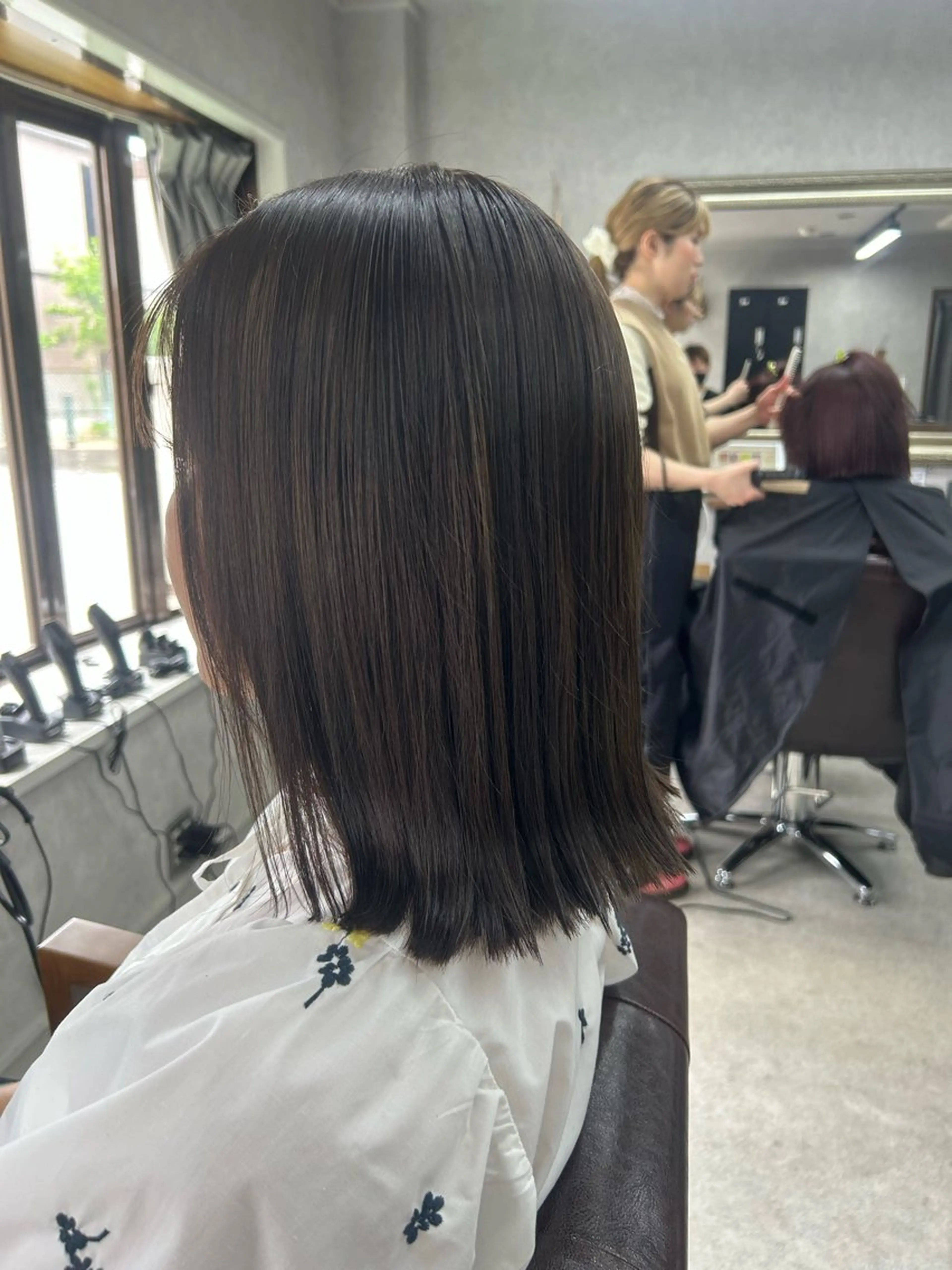 セミロング カラー Lien 深井店のヘアスタイル