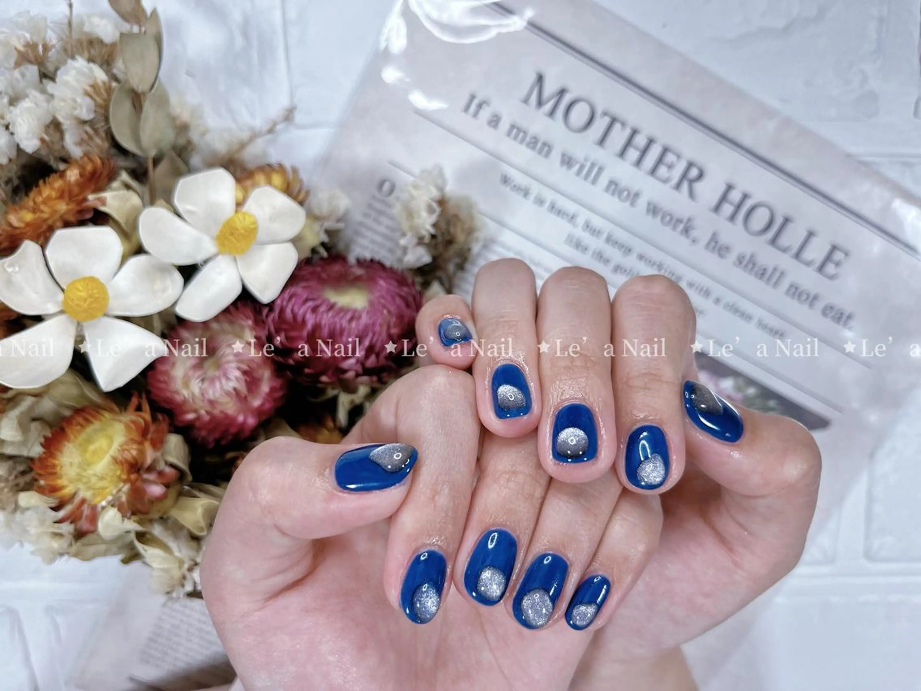 ショート カラー ネイル Le’a NailSalonのネイルデザイン