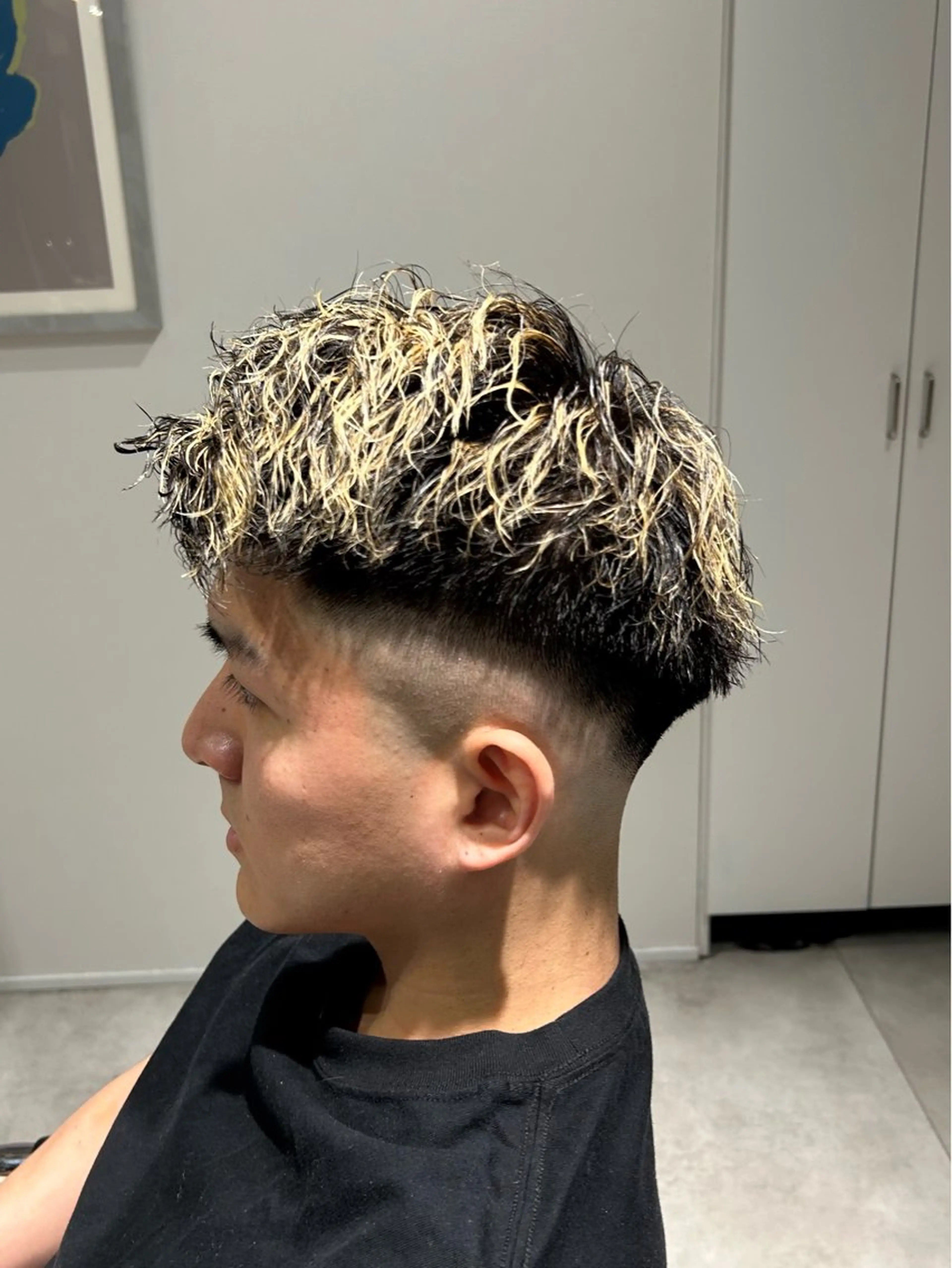 メンズ フェードカット スキンフェード ヘアカラー メンズ特化🔥再現度 高カット/パーマ/元のヘアスタイル