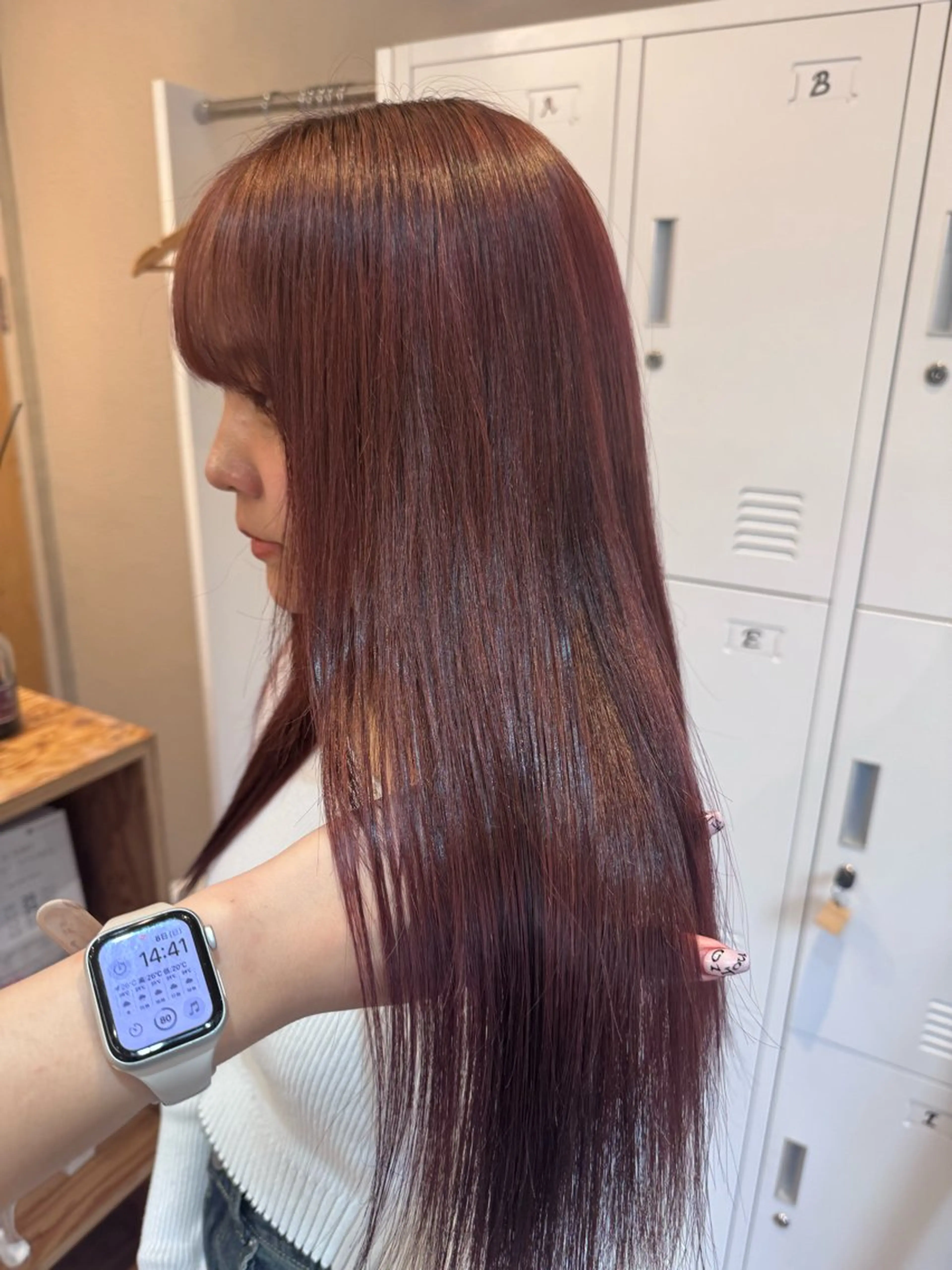 ロング カラー ブリーチ ダブルカラー ブリーチなしカラー ピンクカラー レッドカラー ハイトーン縮毛/縮毛 なーな🎀🤍のヘアスタイル