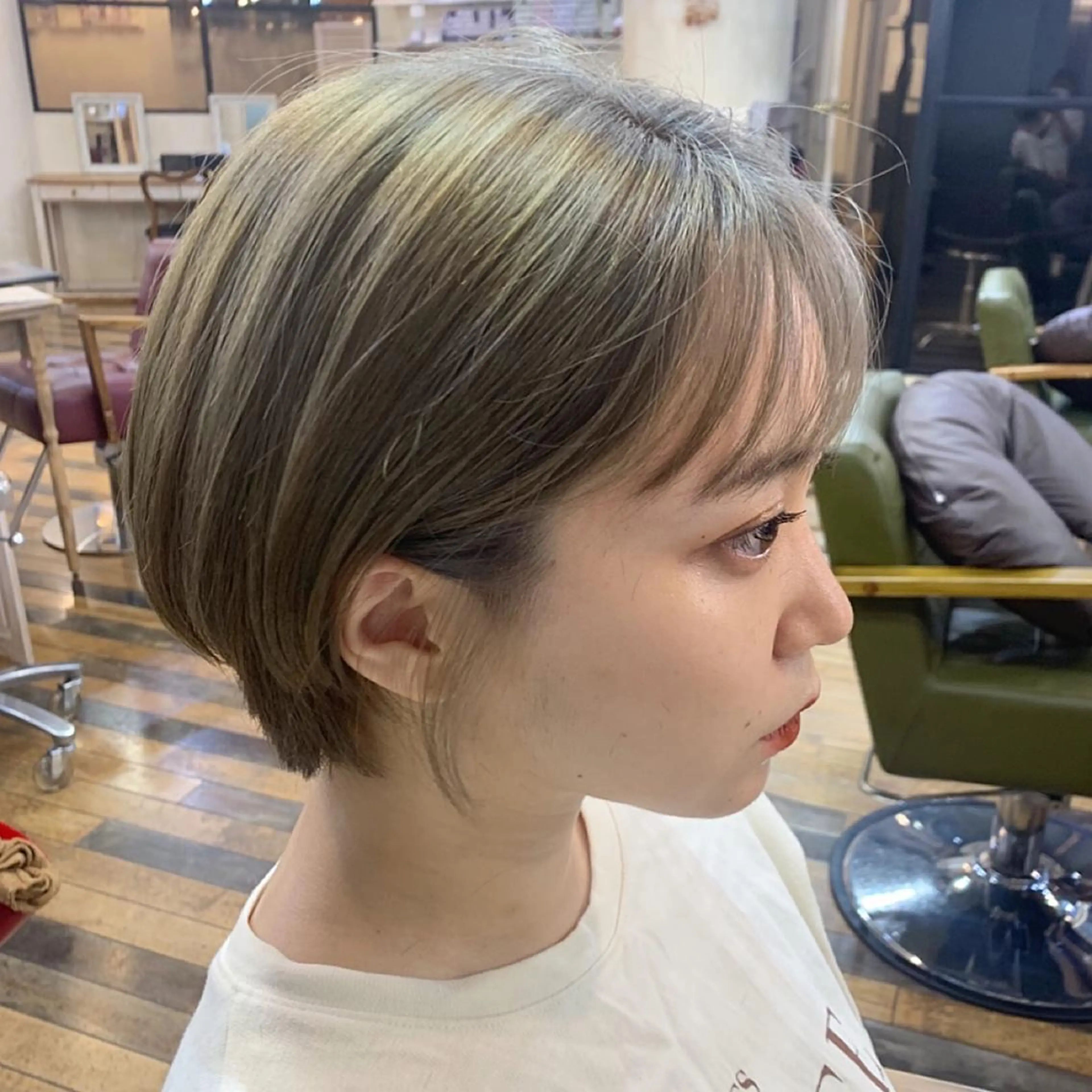 ショート ショートヘア Sana / 韓国ヘア / カラーのヘアスタイル