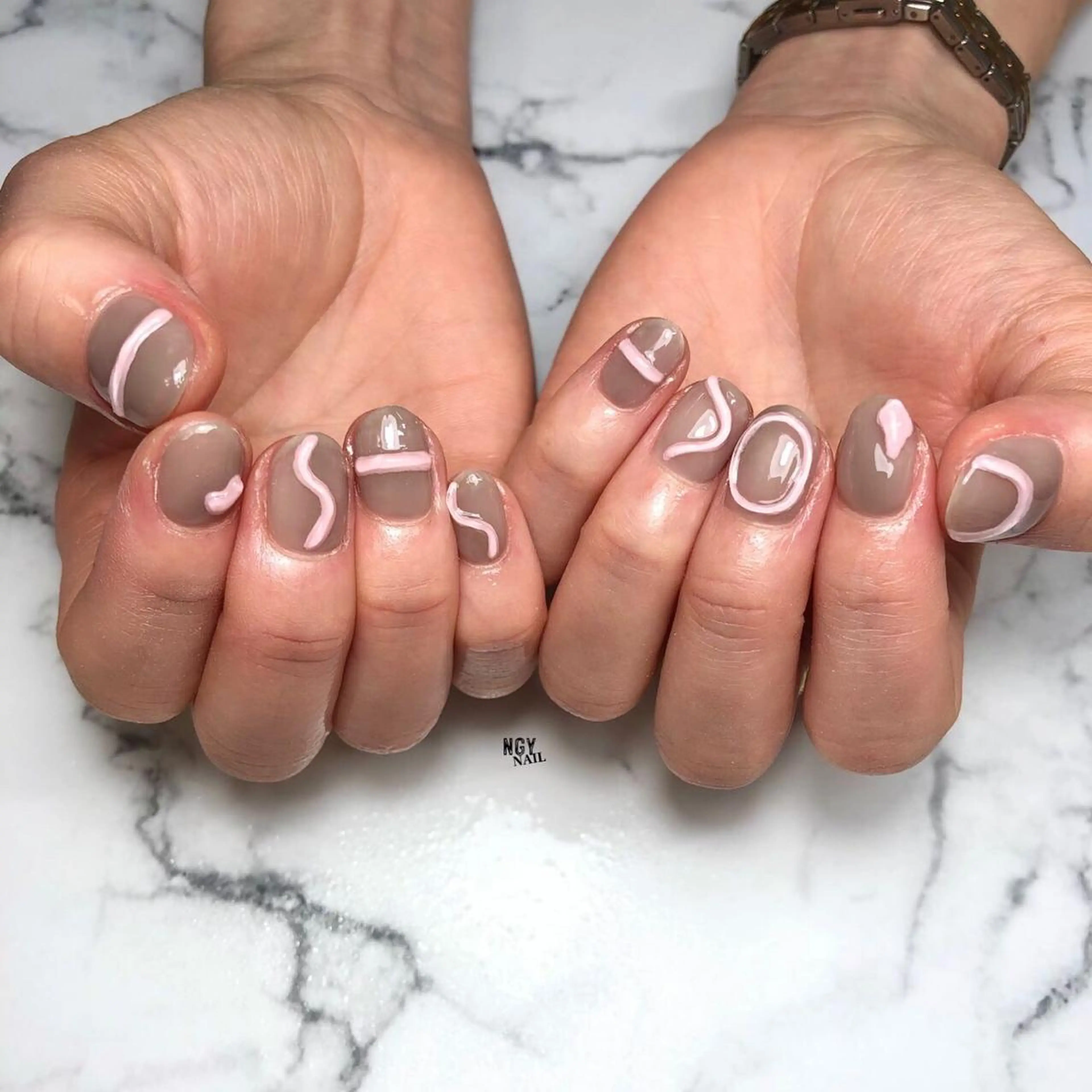 ネイル ジェルネイル ニュアンスネイル ワンカラーネイル パラジェル ピンク ハンドネイル NAIL NOWのネイルデザイン