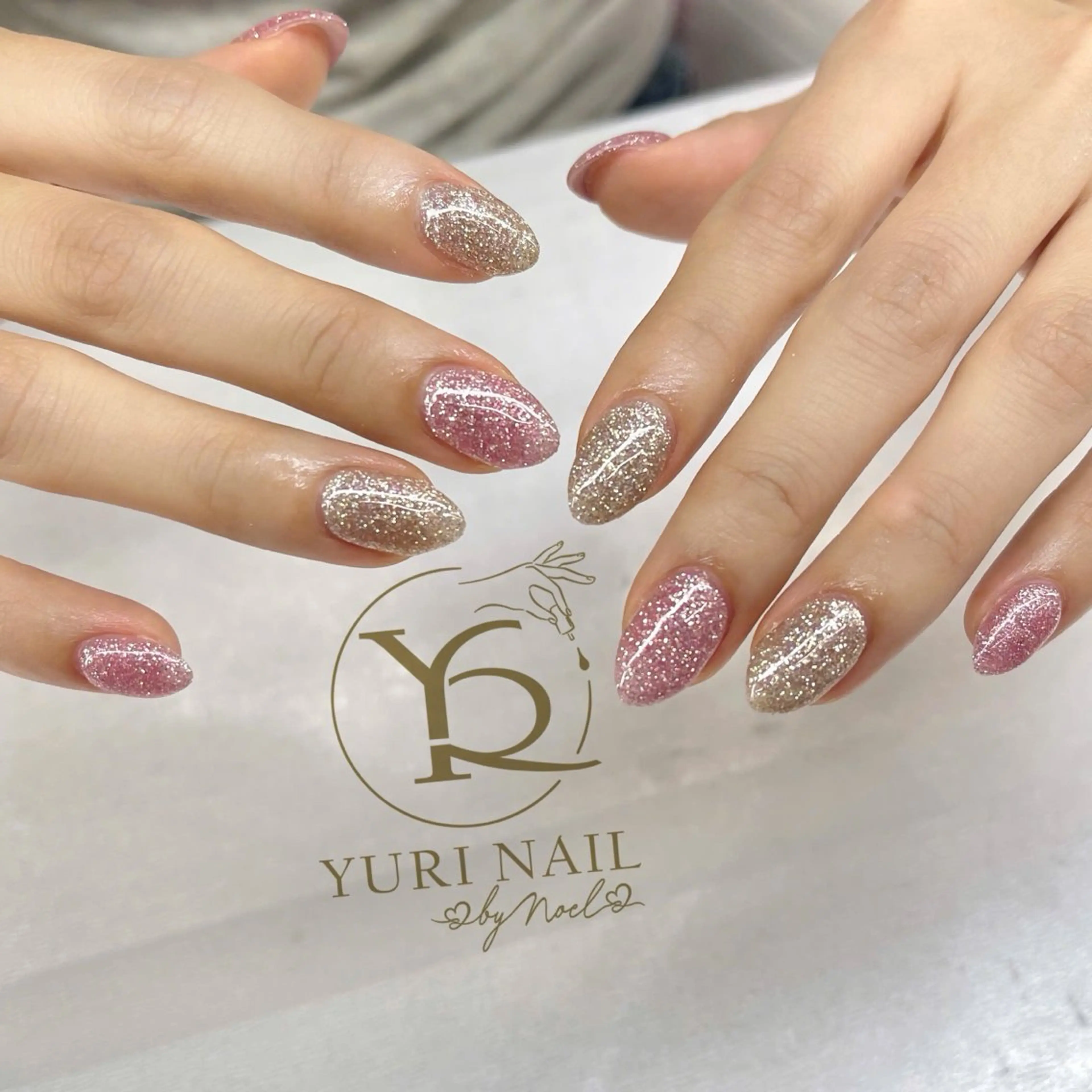 ネイル ハンドネイル フットネイル ハンドケア YURI Nail NARITAのネイルデザイン