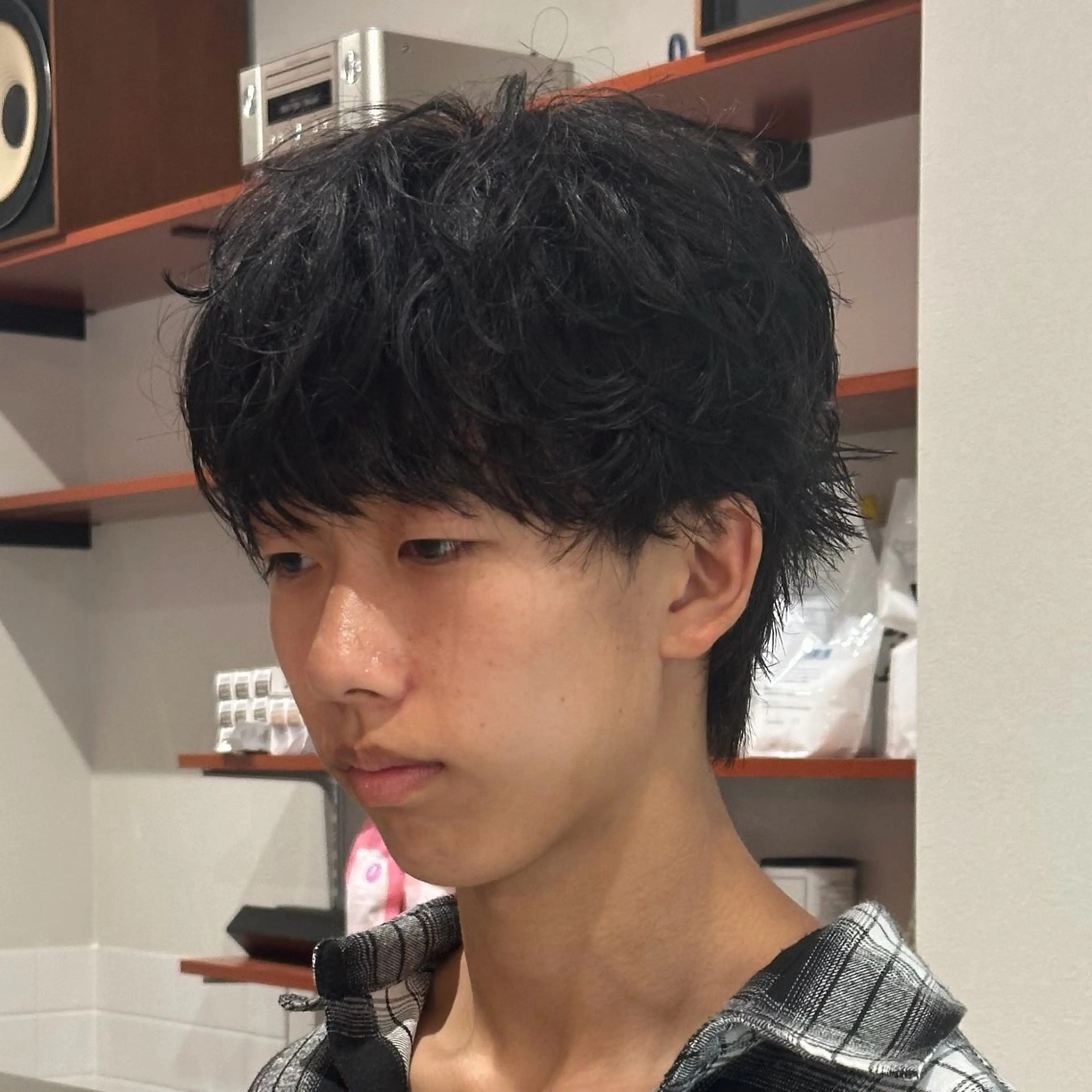 ミニモ学割🔥【3月特別クーポン👨‍🎓】似合わせメンズカット➕選べる眉毛wax orトリートメント¥4500の写真