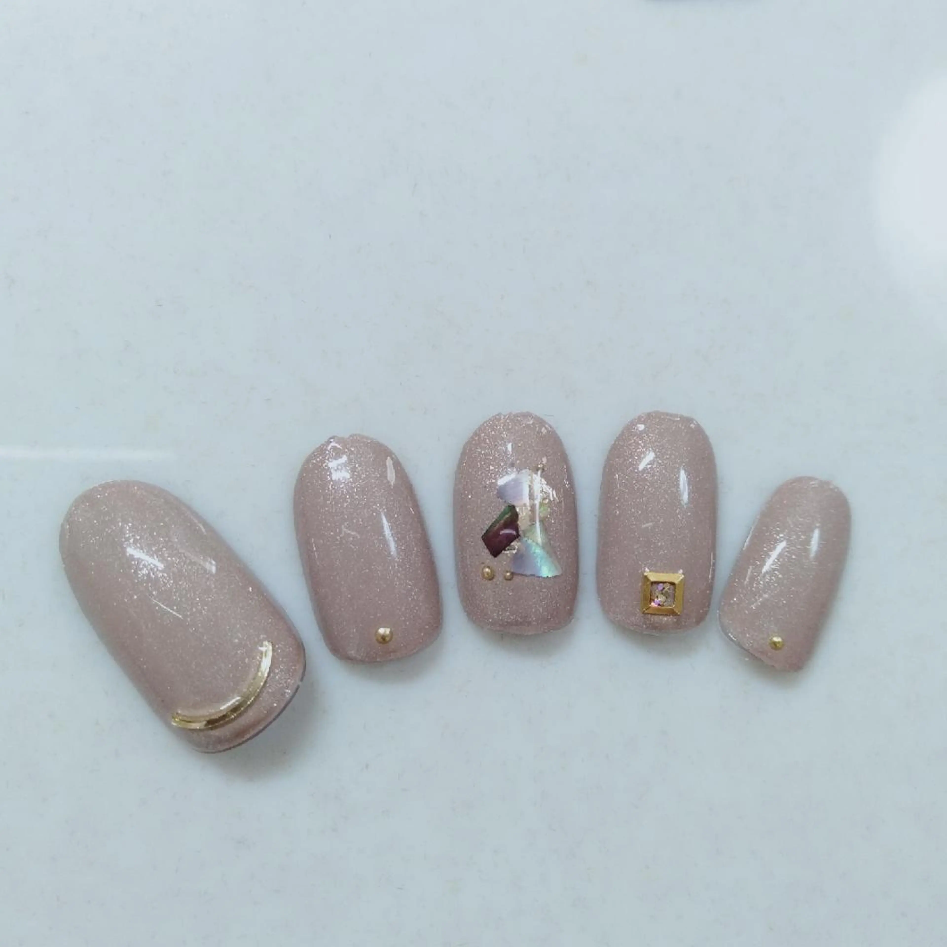 ネイル シンプルネイル 川岡 香を里のネイルデザイン