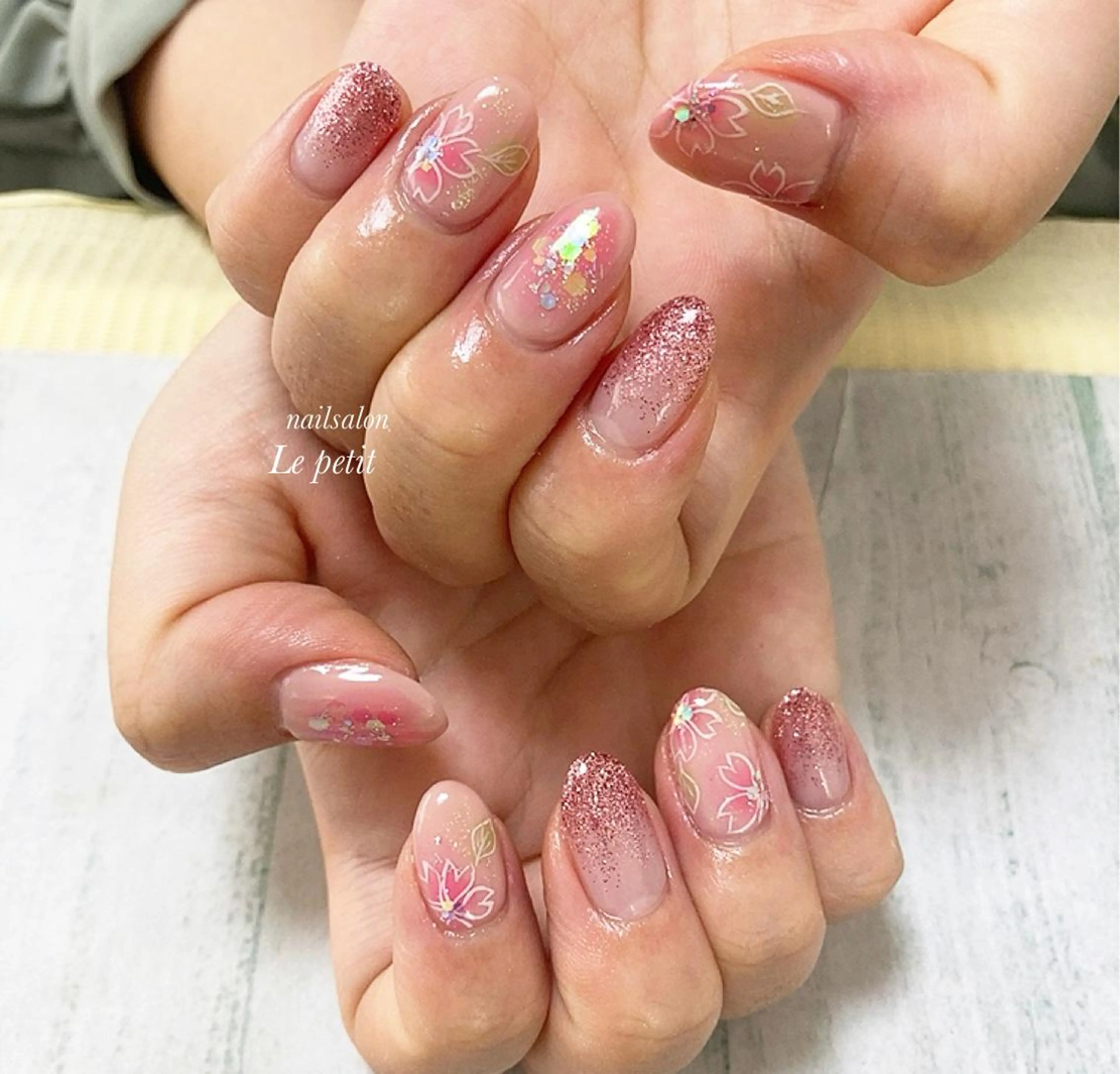 ネイル 石野 広佳のネイルデザイン