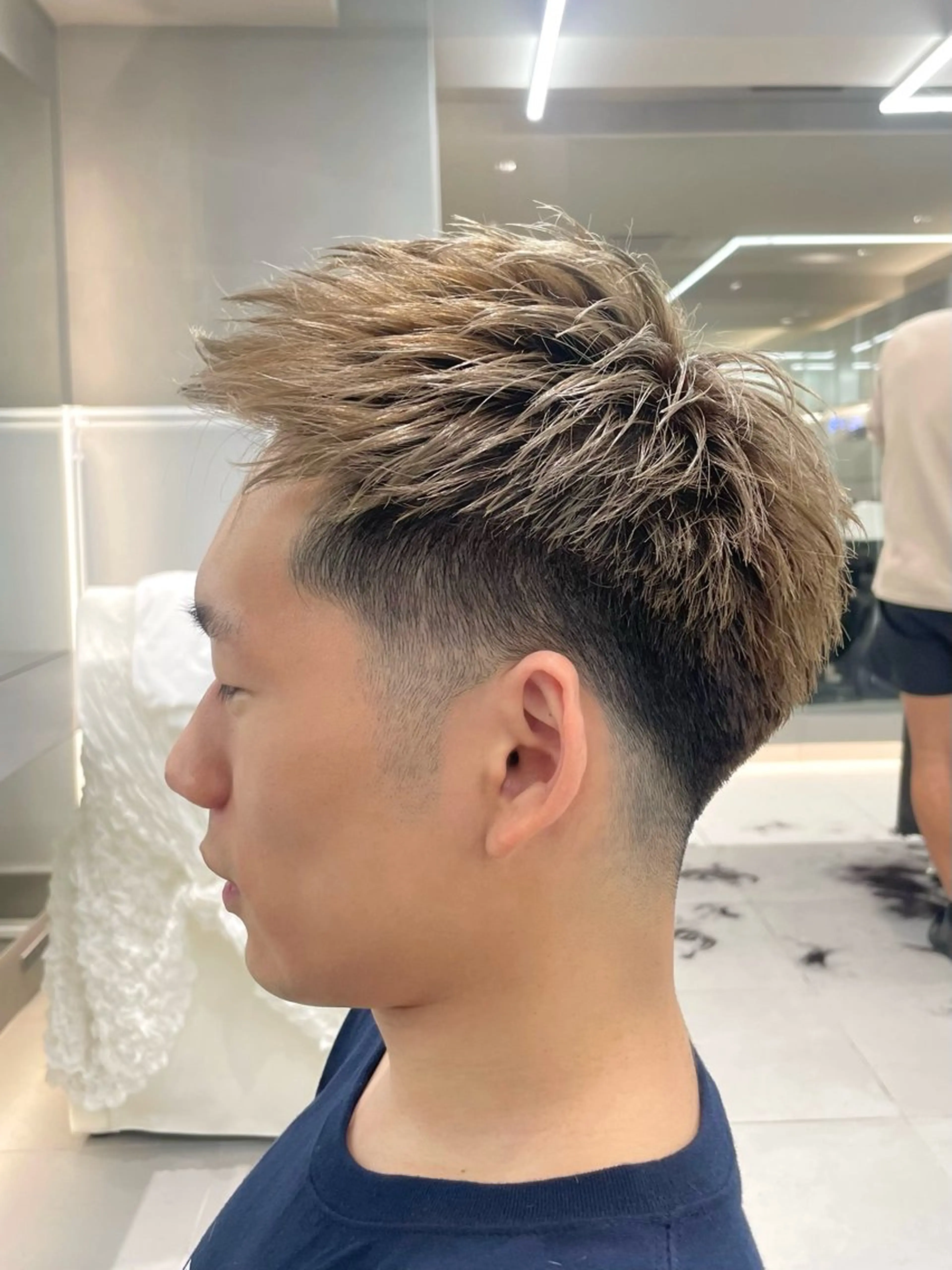 メンズ アップバング センターパート フェードカット マッシュ メンズパーマ カット ヘアセット 韓国メンズスタイル 🇰🇷パーマのヘアスタイル