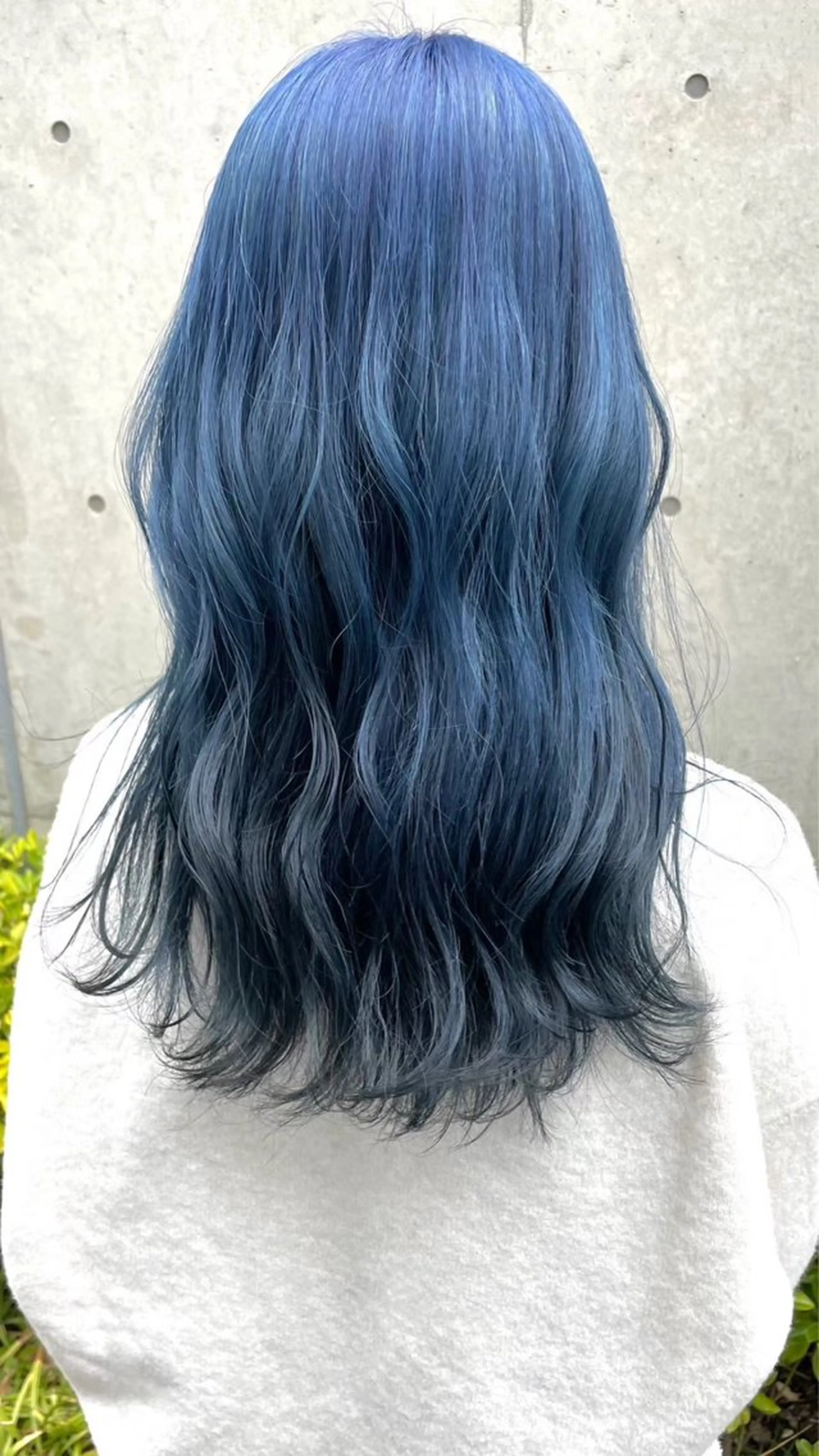 ロング カラー ブリーチ ブルーカラー 透明感カラー ダブルカラー ブリーチなしカラー みわ/博多 ブリーチ/メンズヘアのヘアスタイル