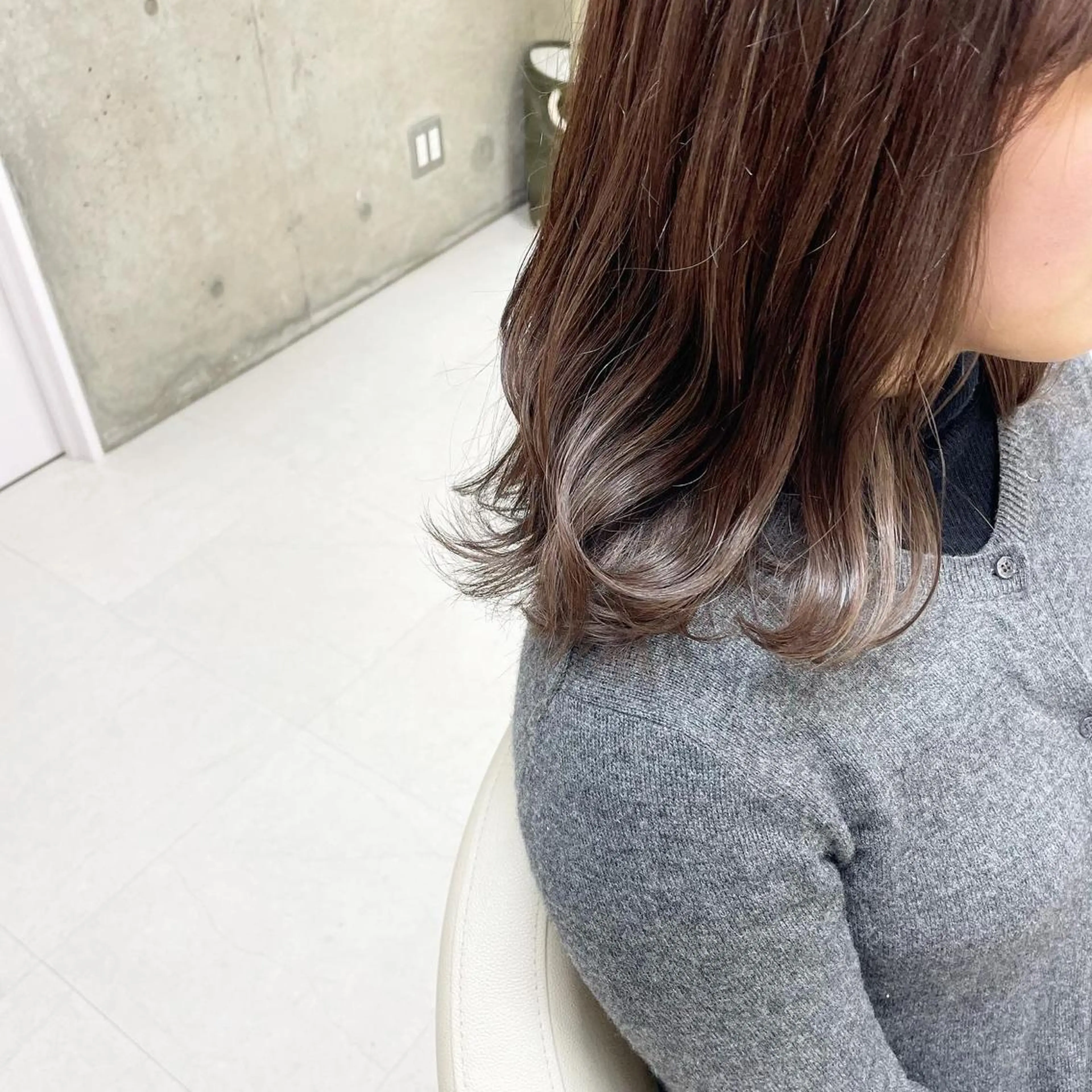 ミディアム カラー カット ヘアカラー トリートメント 坂本 沙也加のヘアスタイル