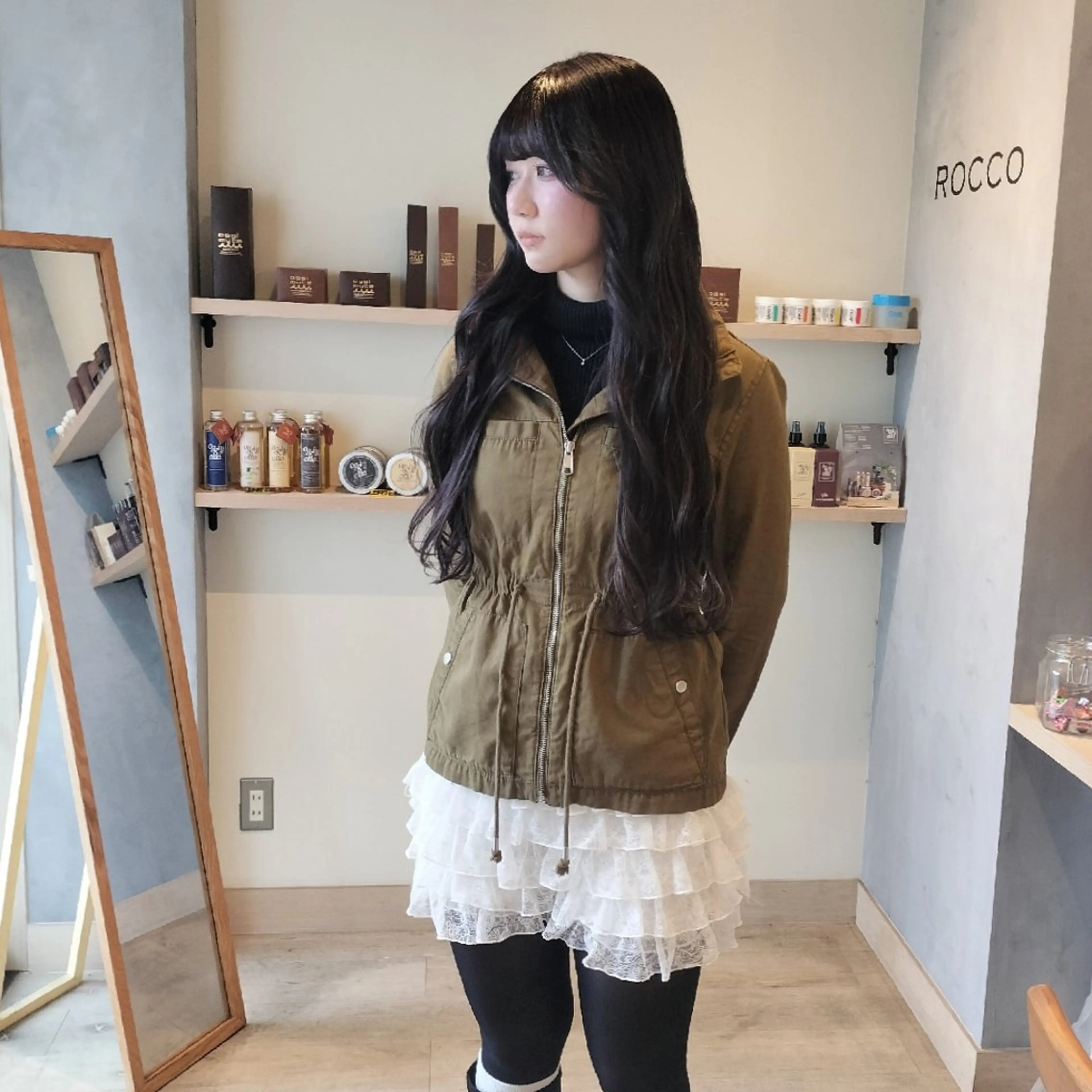 カラー HINAKO/ ROCCOのヘアスタイル