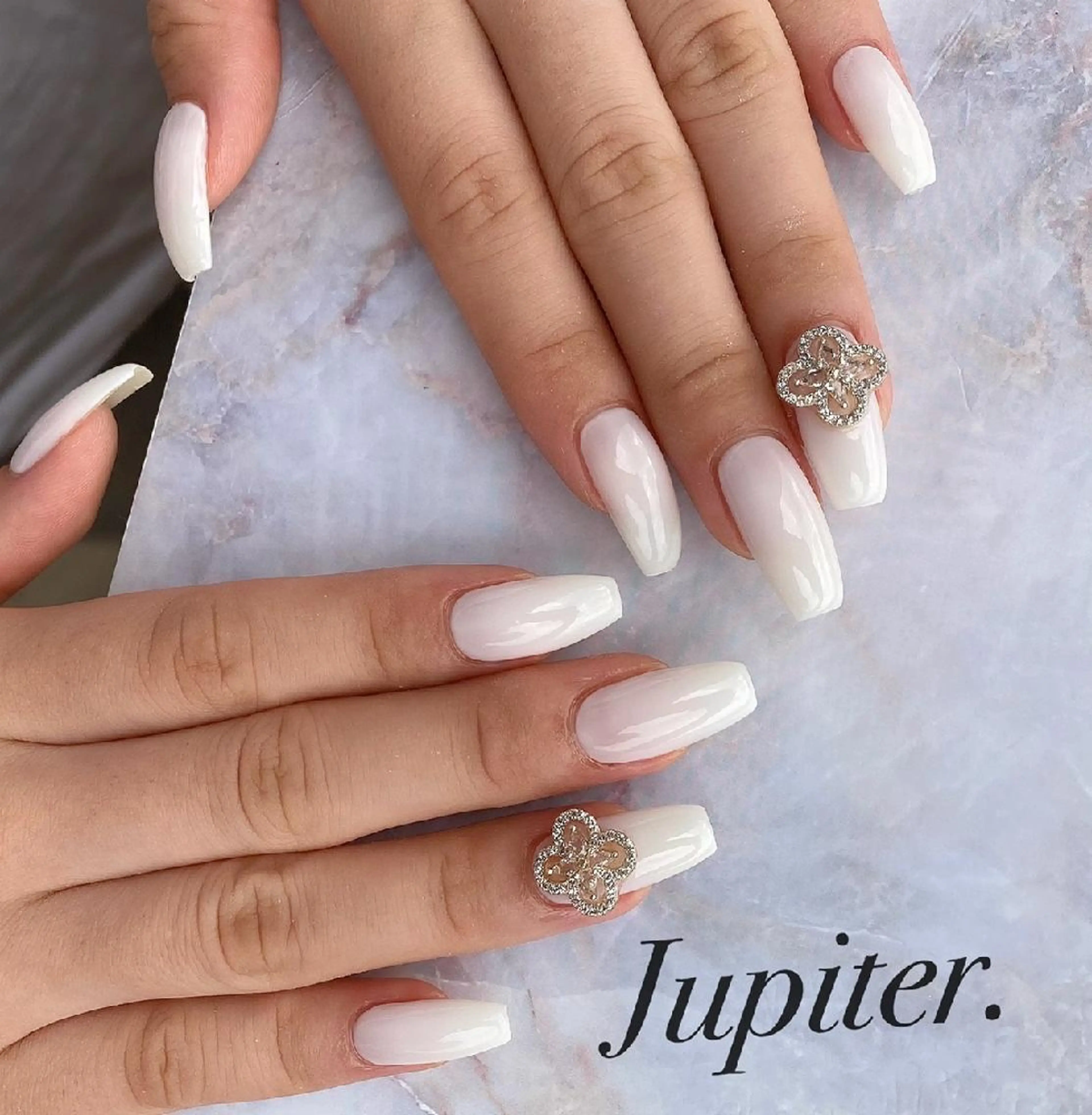 ネイル ハンドネイル Jupiter .のネイルデザイン