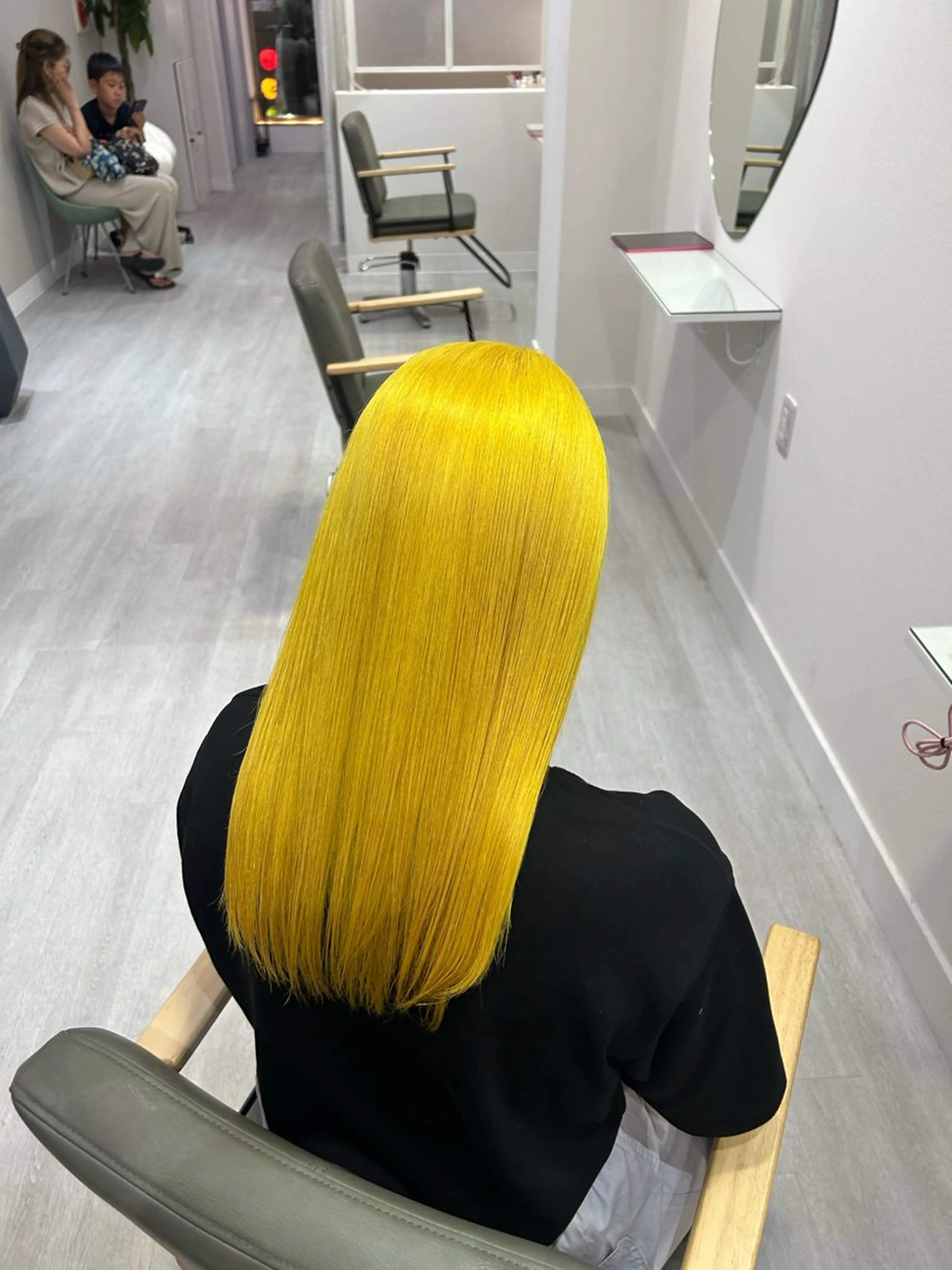ロング カラー イエローカラー ヘアカラー 🍿川越torie MIREI🍿のヘアスタイル