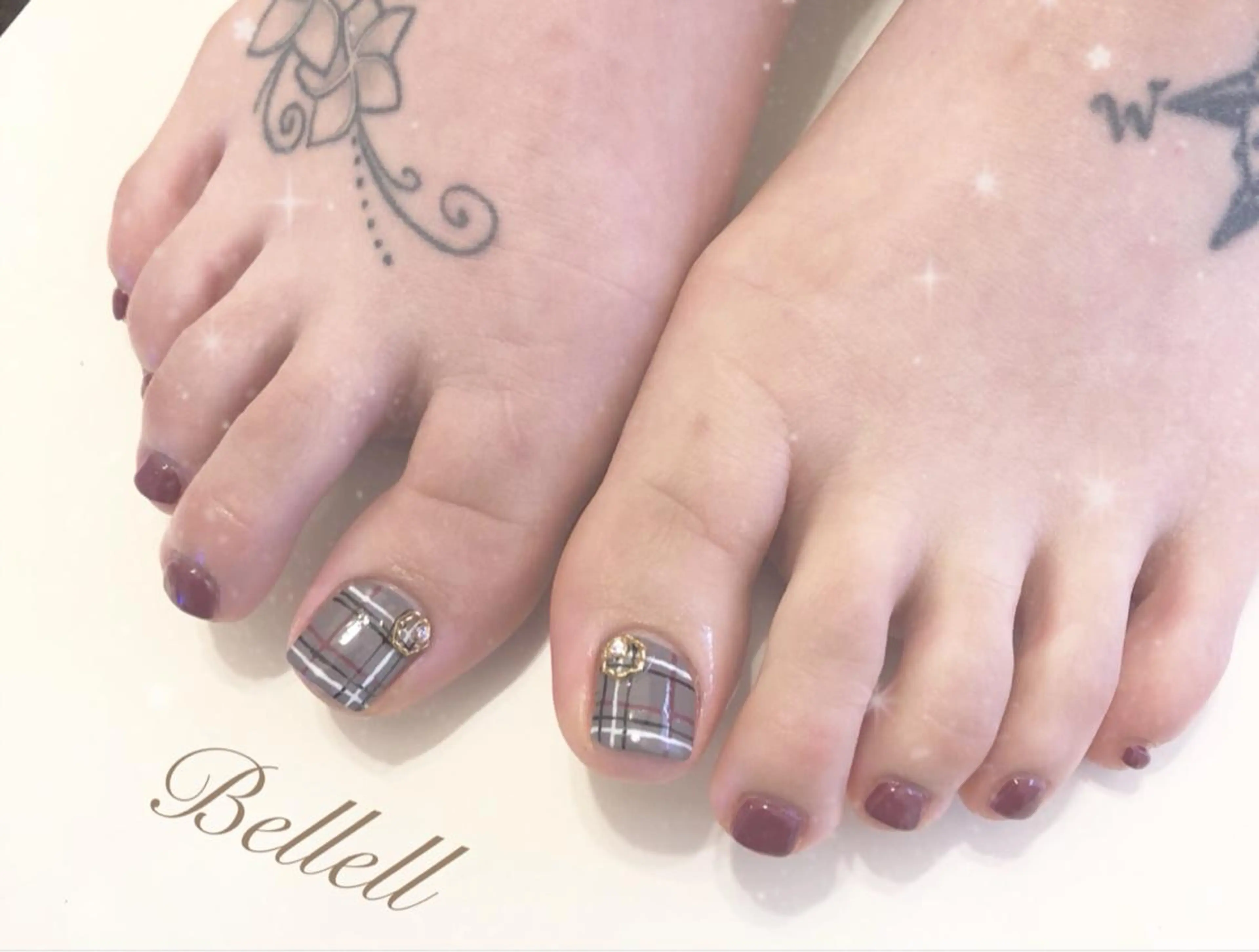 ネイル 青木 綾子のネイルデザイン