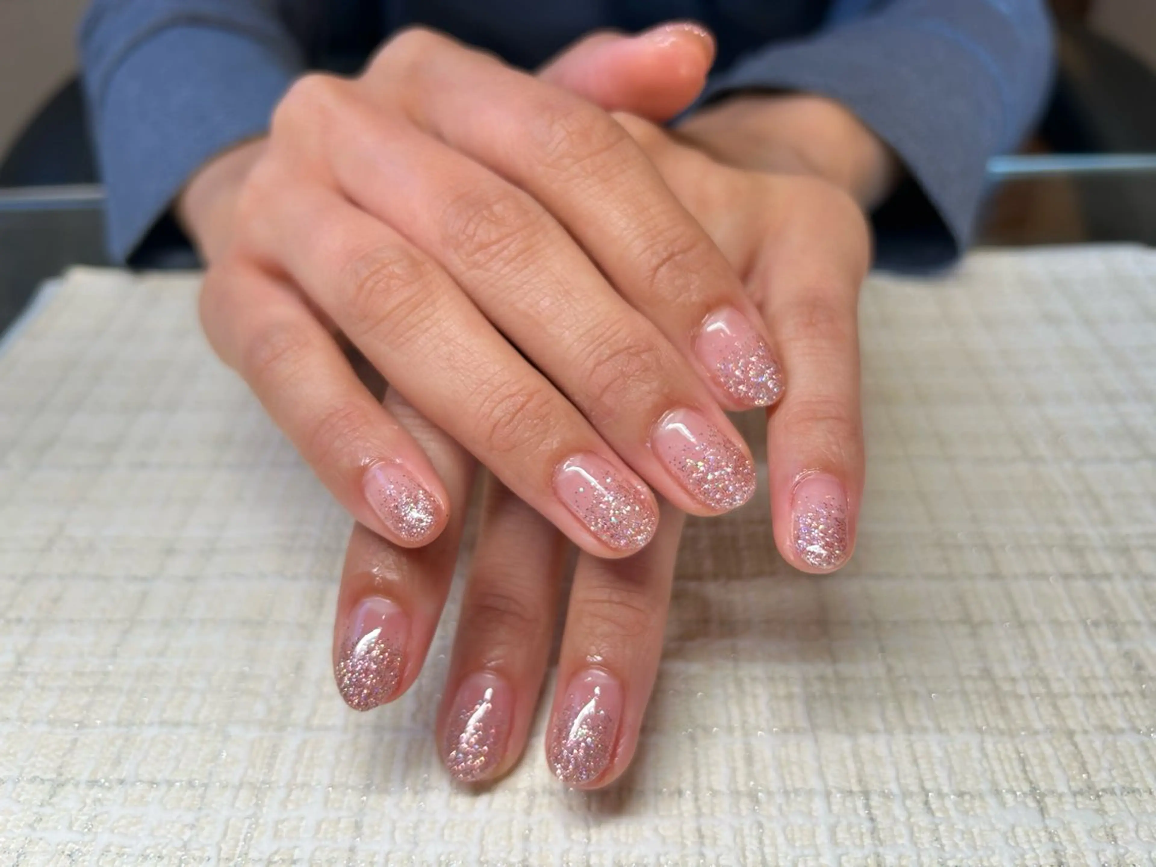 ネイル グラデーション ハンドネイル Lisa’s Salonのネイルデザイン