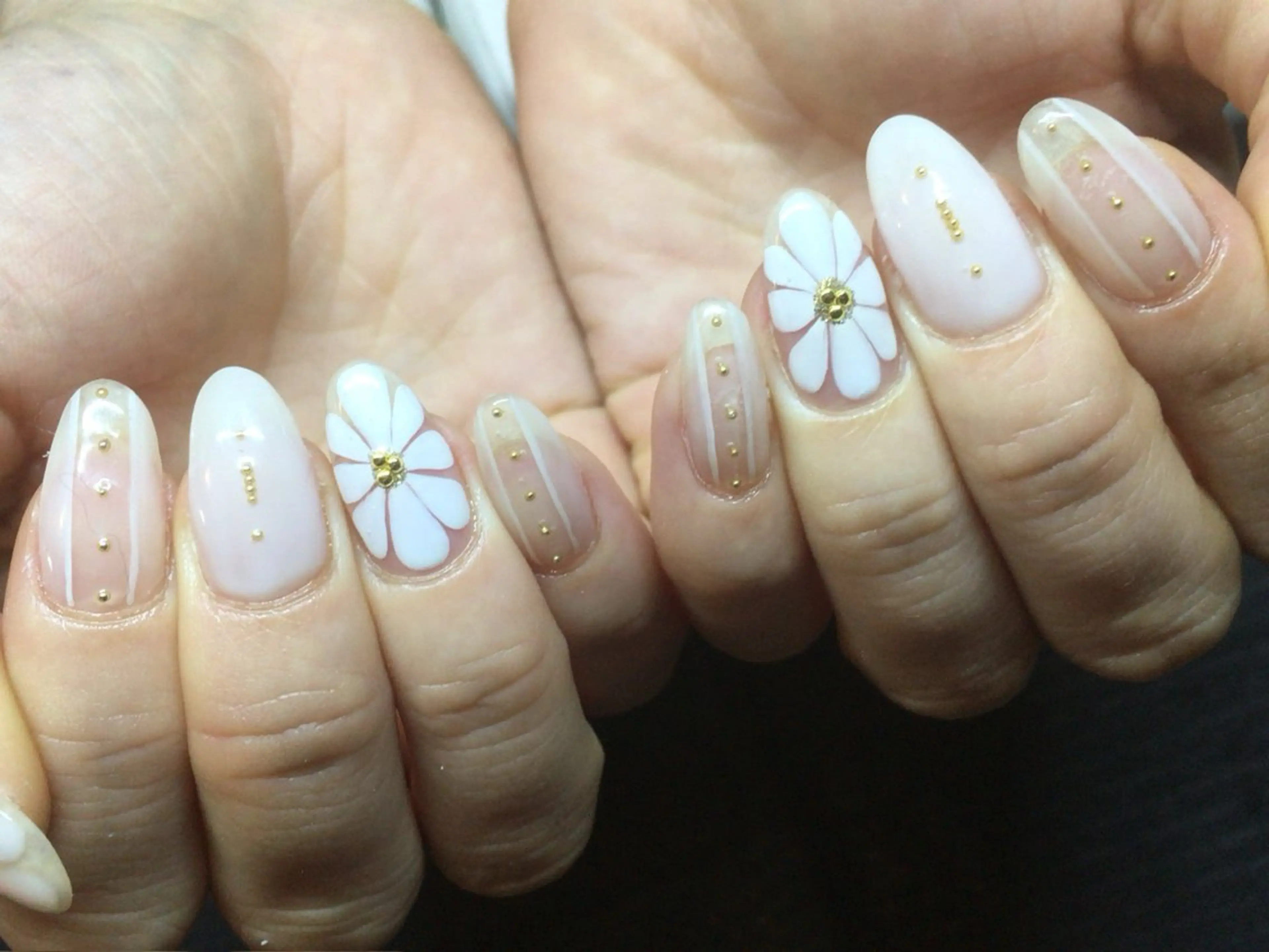 ネイル アートネイル nail room aru.のネイルデザイン