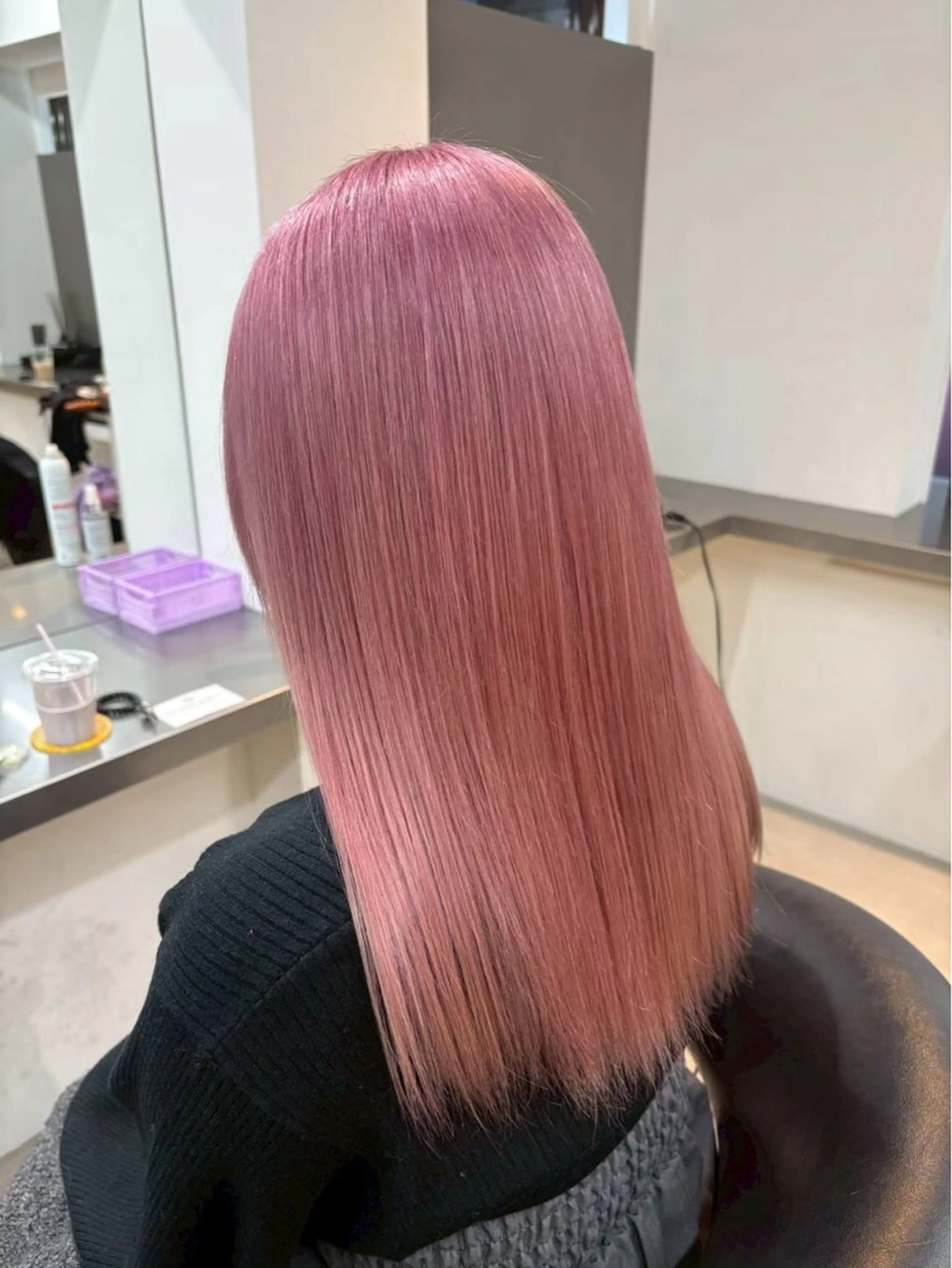 セミロング ヘアカラー nanami lucktokyoのヘアスタイル