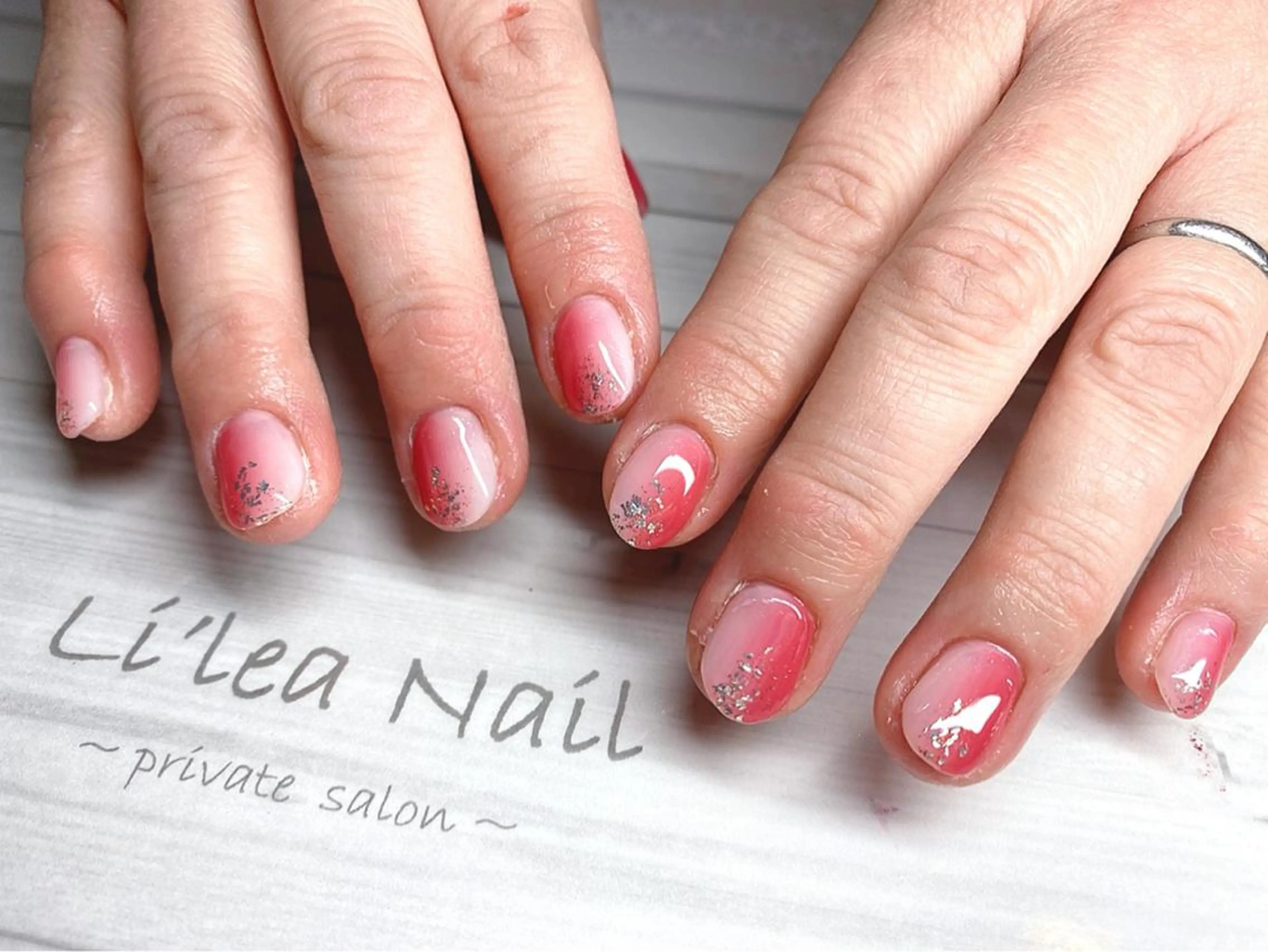 ネイル Li'leaNail AINAのネイルデザイン