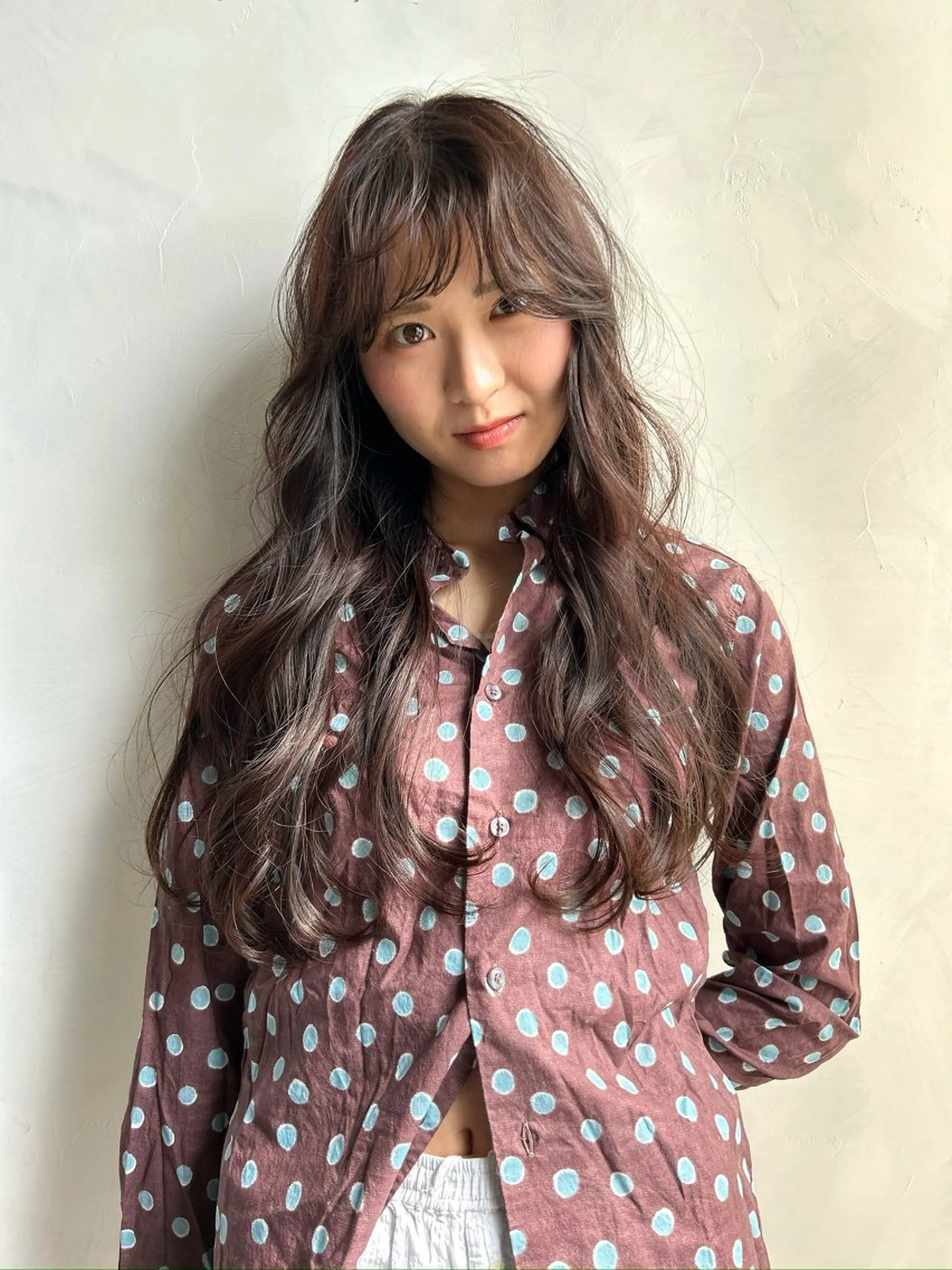 ロング カラー ブラウンカラー チョコレートブラウン 丸山 風香のヘアスタイル