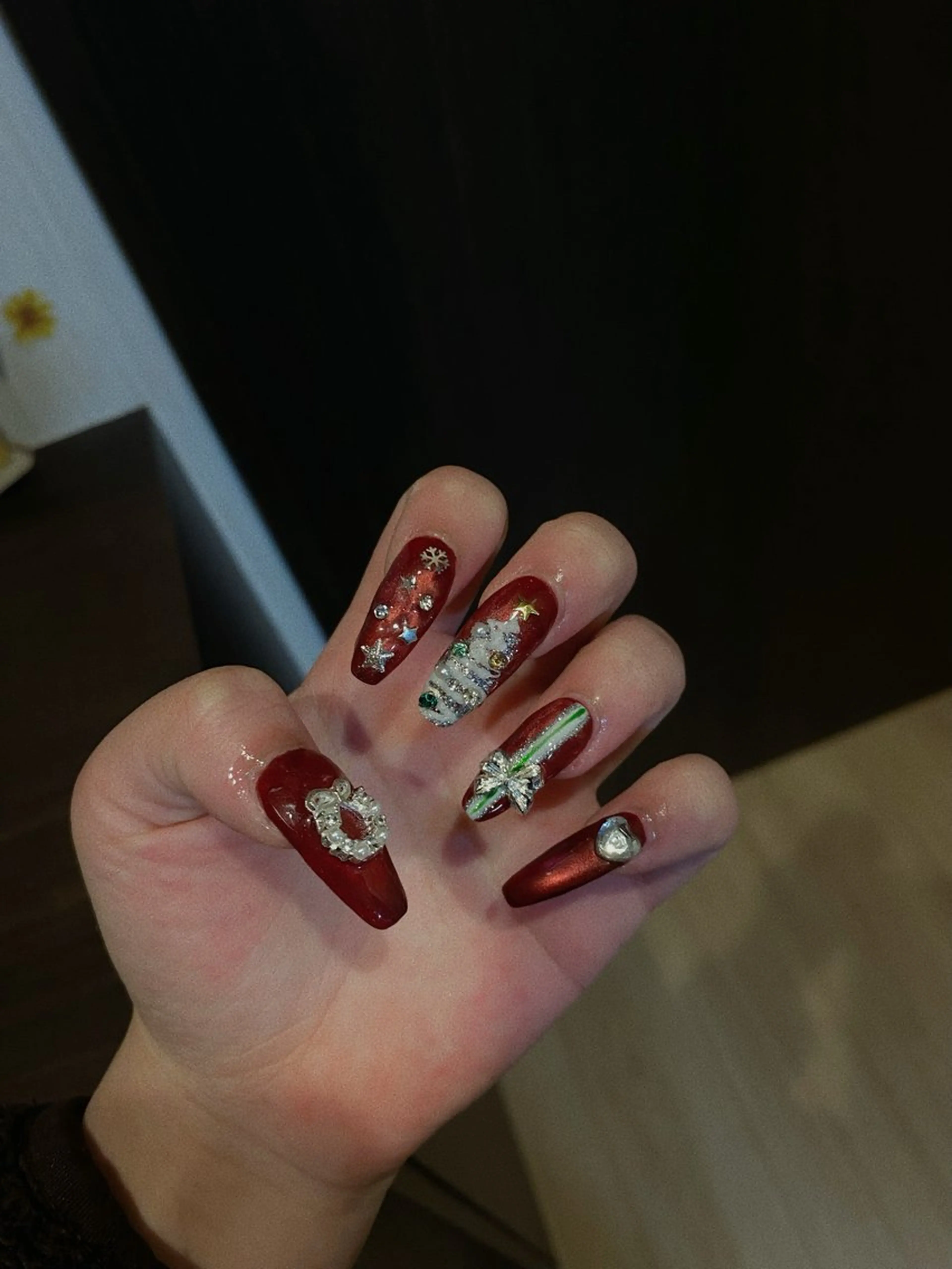 ネイル Destiny Nails2のネイルデザイン