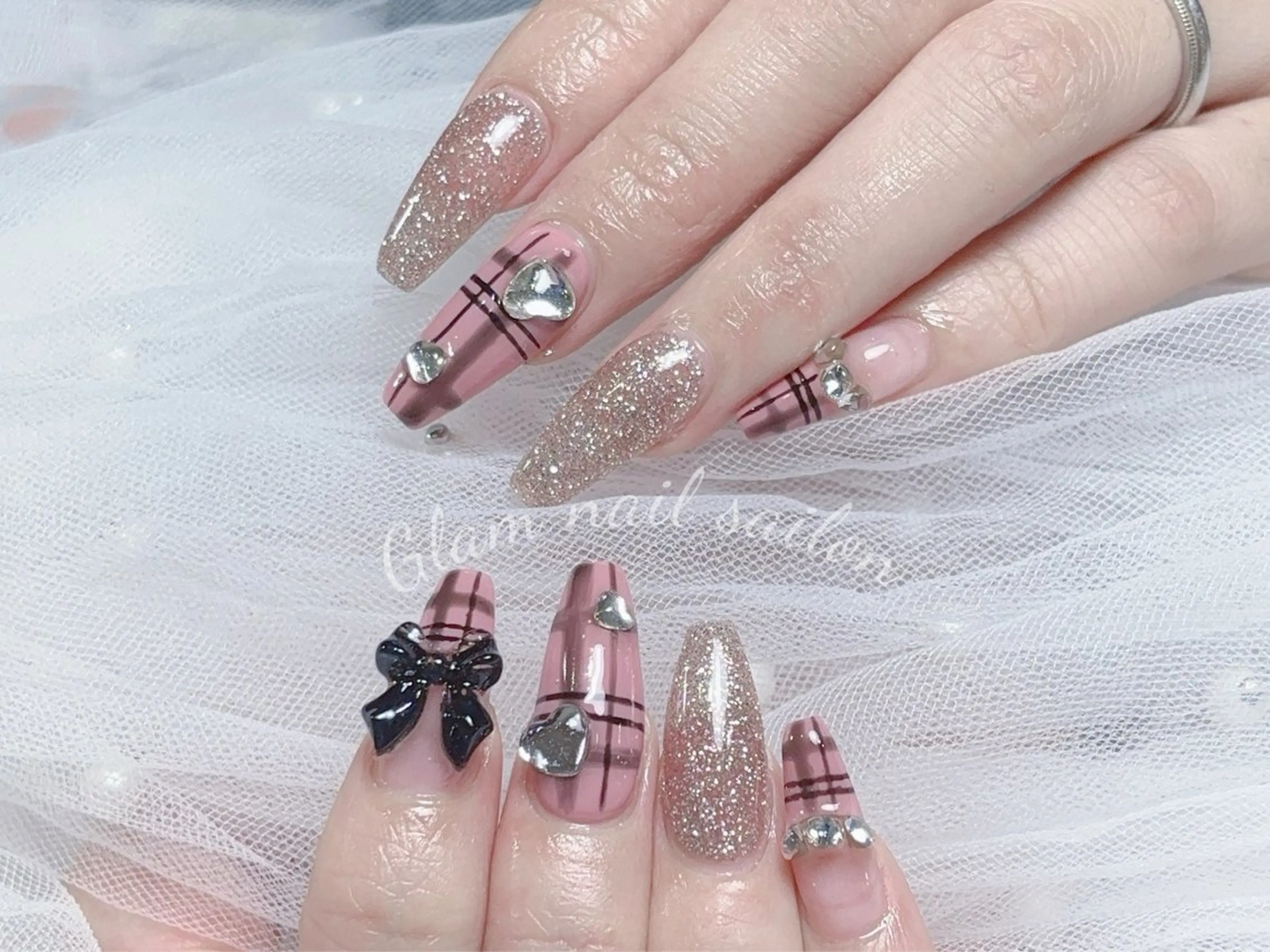 ネイル エツメ💅 長さだし🎀デザインのネイルデザイン