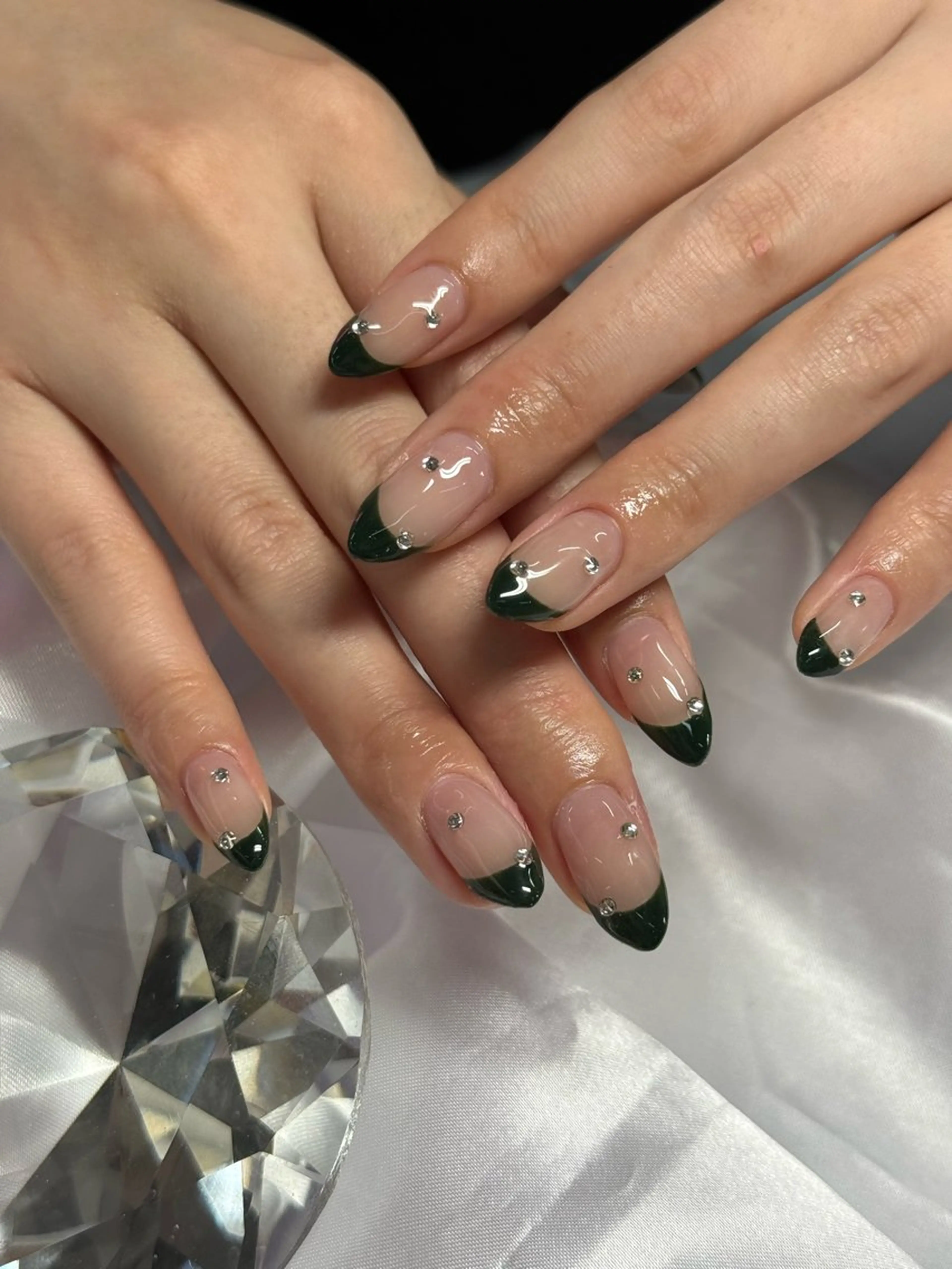 ネイル フレンチネイル ハンドネイル WOLTOKYO渋谷 yunaのネイルデザイン