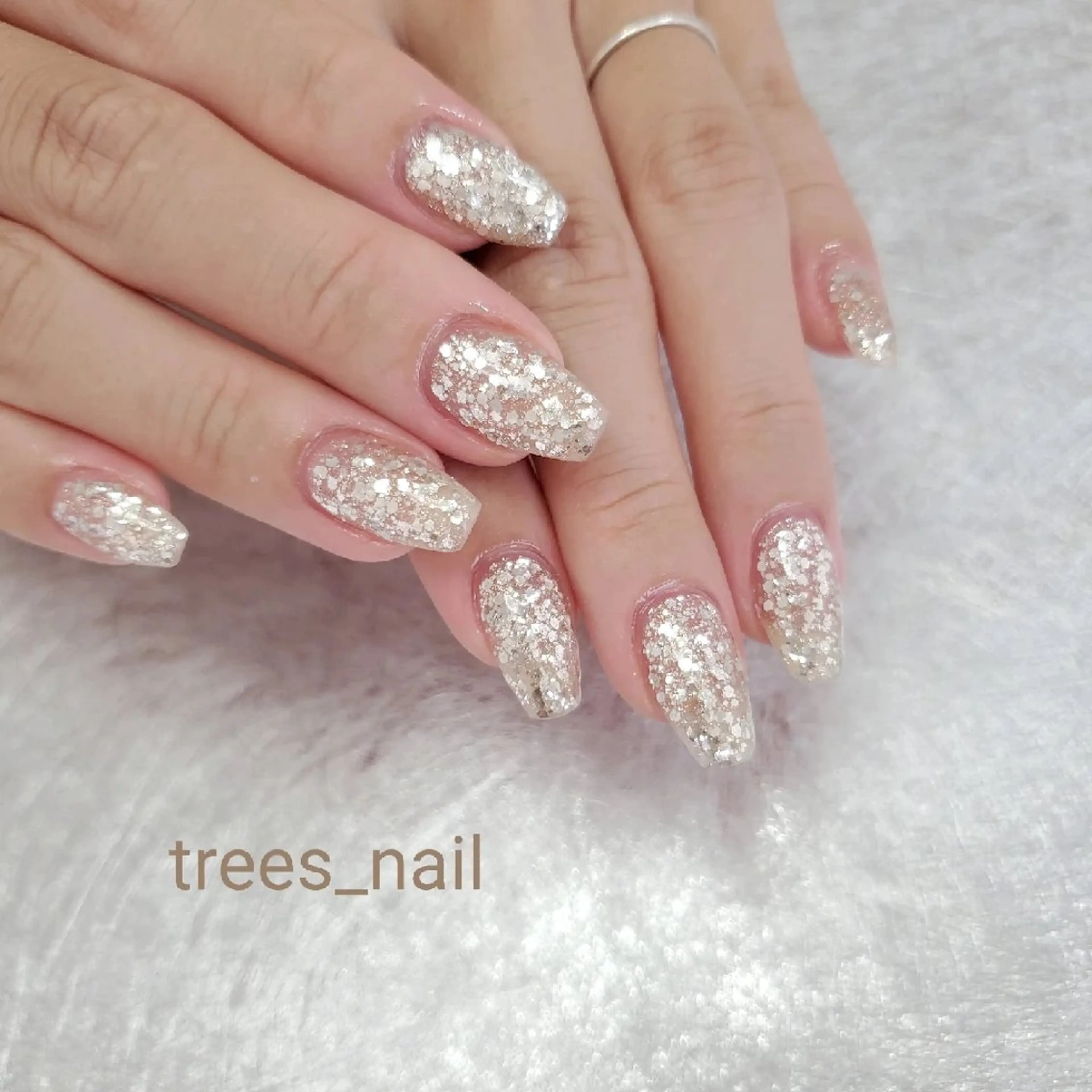 ネイル trees_ nailのネイルデザイン
