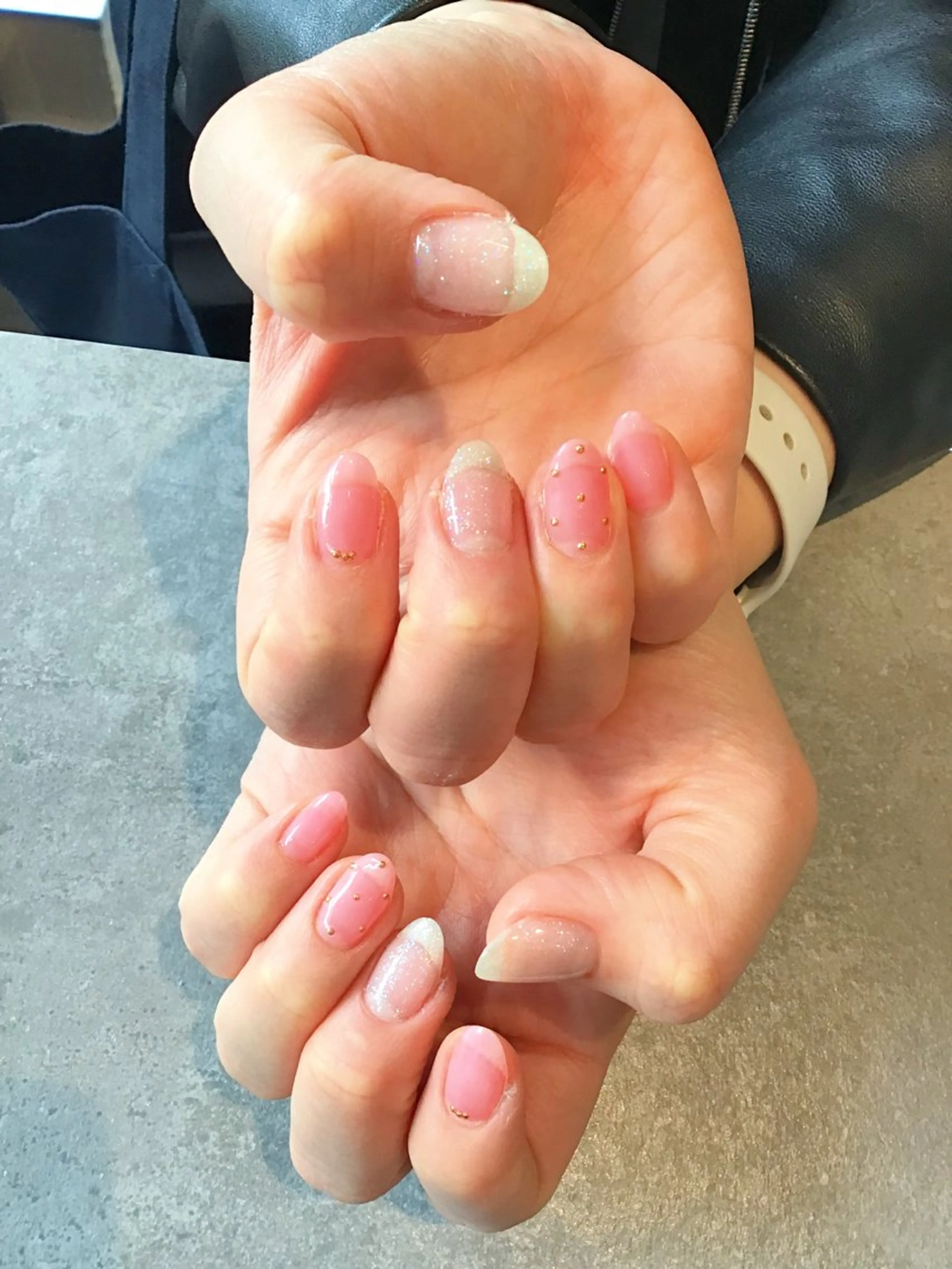 ネイル Nest 岩崎のネイルデザイン