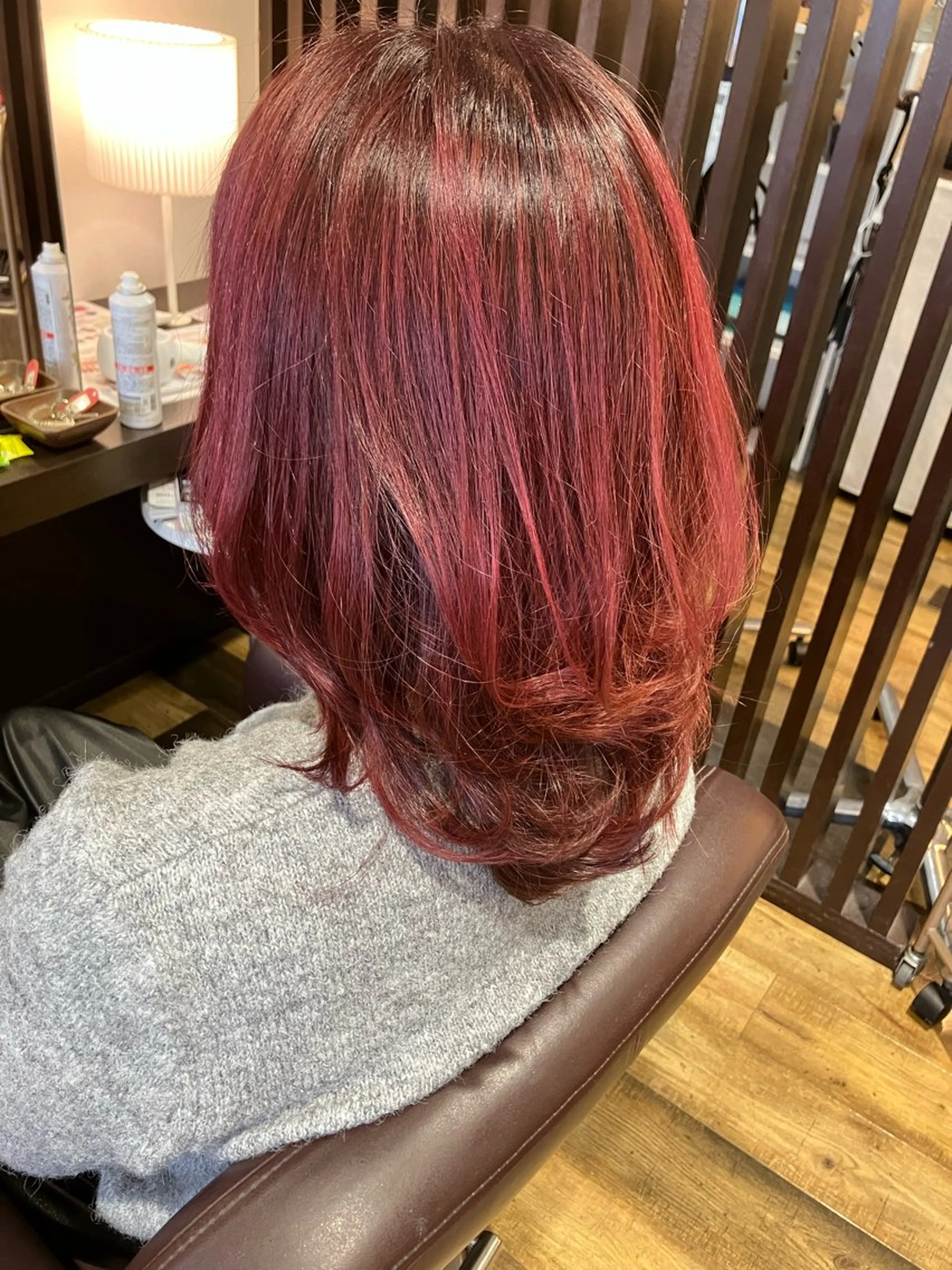 セミロング カラー 朝田 拓実のヘアスタイル