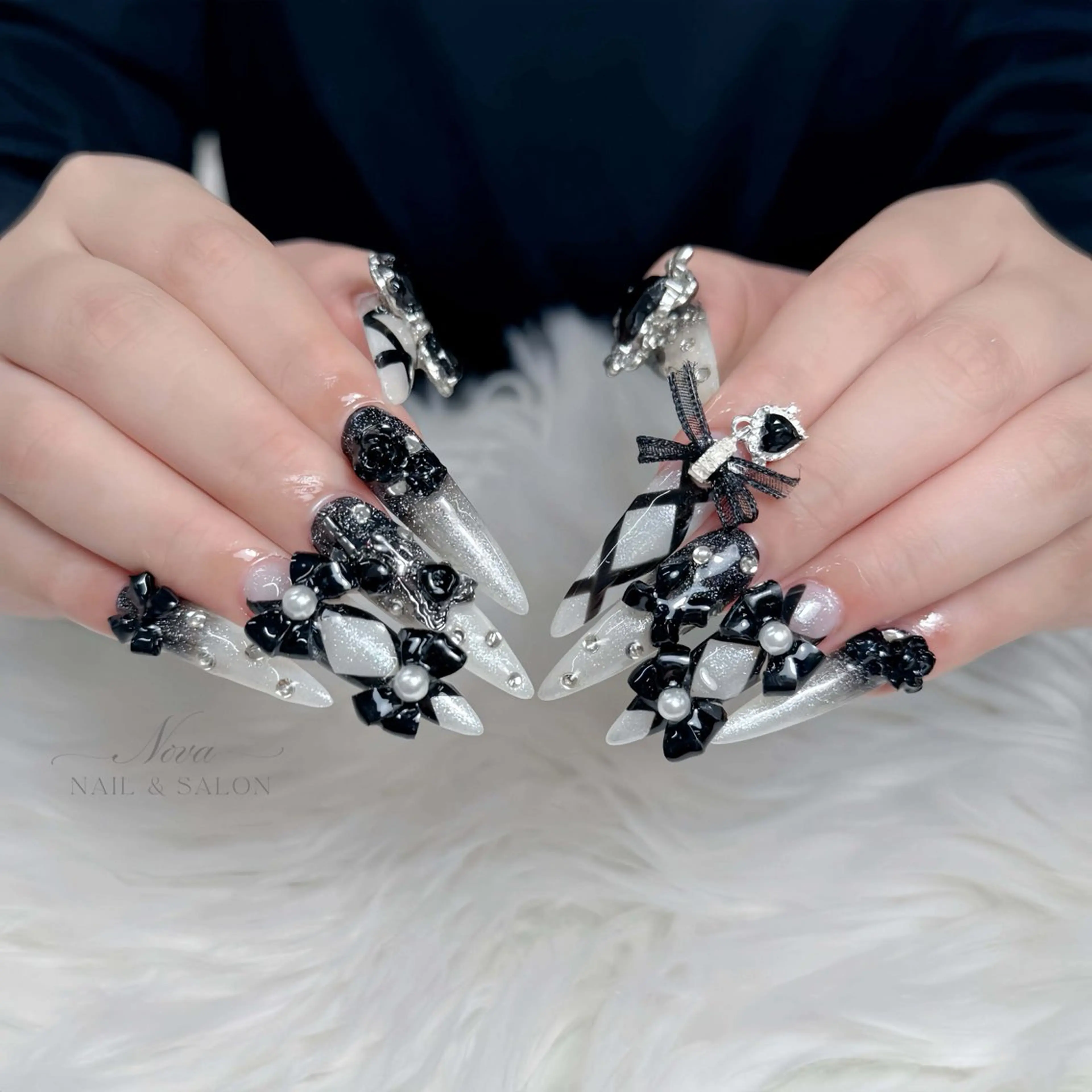 ネイル ハンドネイル ハンドケア Nova Nail Nambaのネイルデザイン