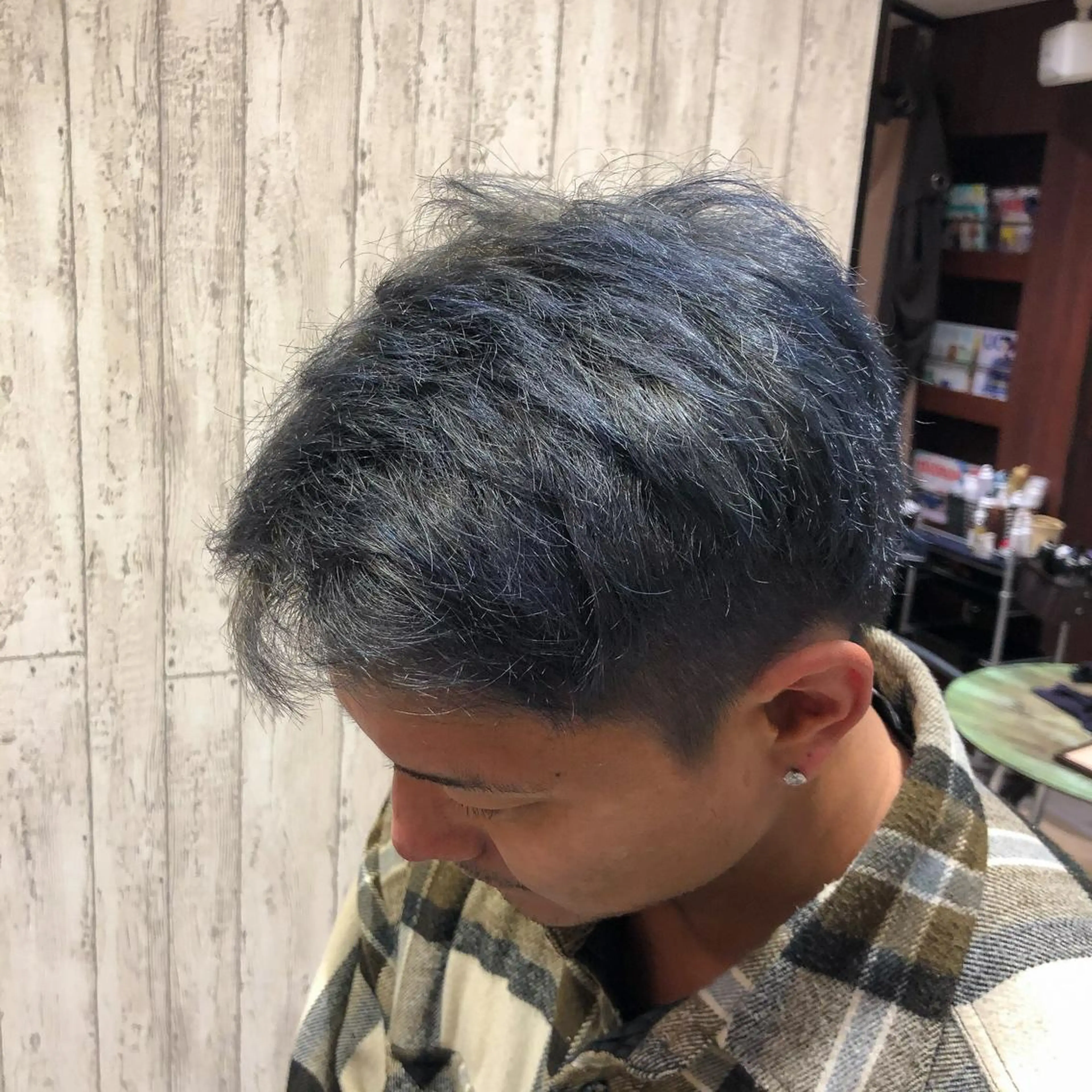 ショート カラー メンズ ツイスパ/メンズ特化 🦋𝑺𝑶𝑵𝑬のヘアスタイル