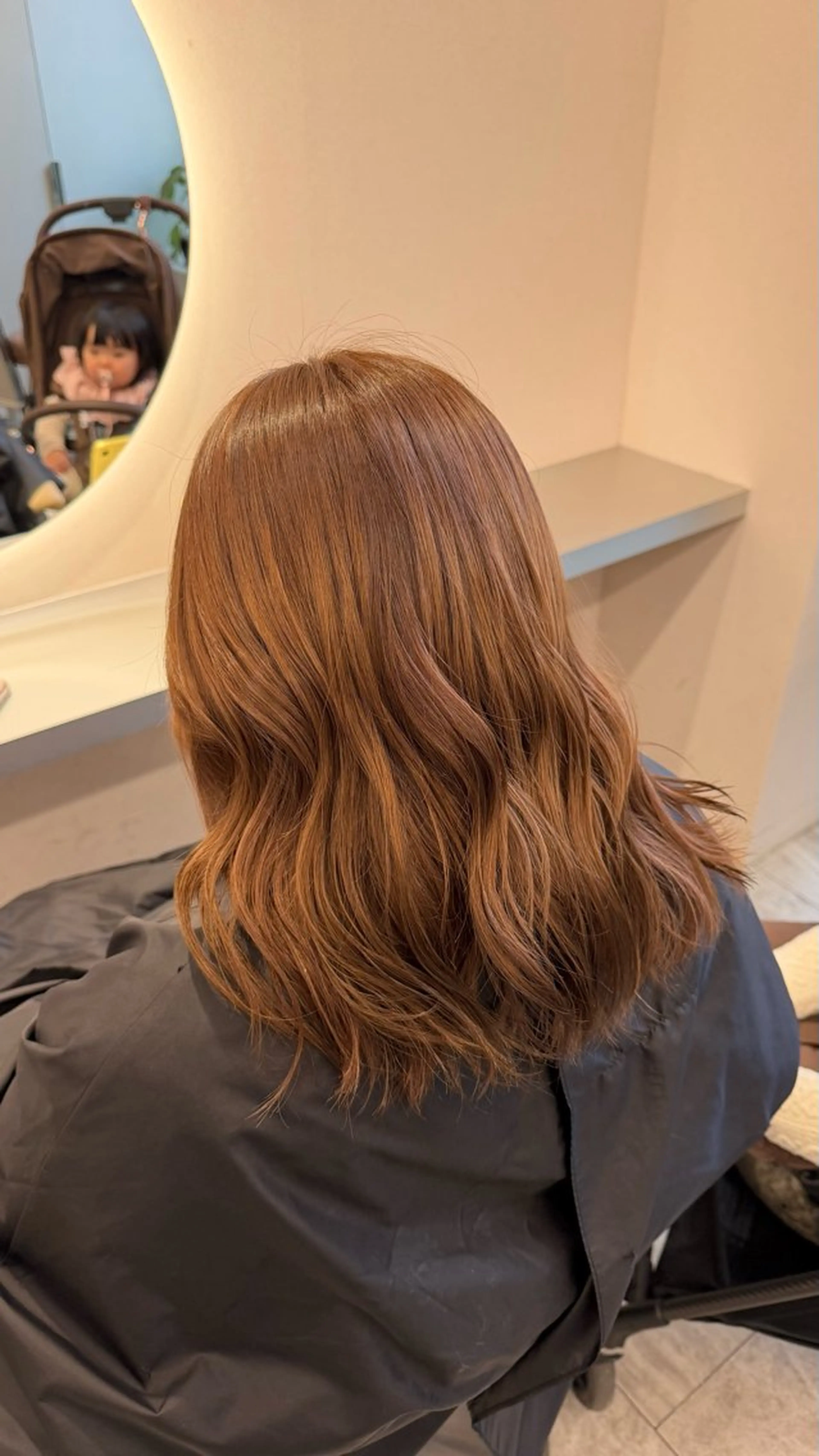 ミディアム カラー 🩵ツヤツヤ透明感 カラーMIYU🩵のヘアスタイル
