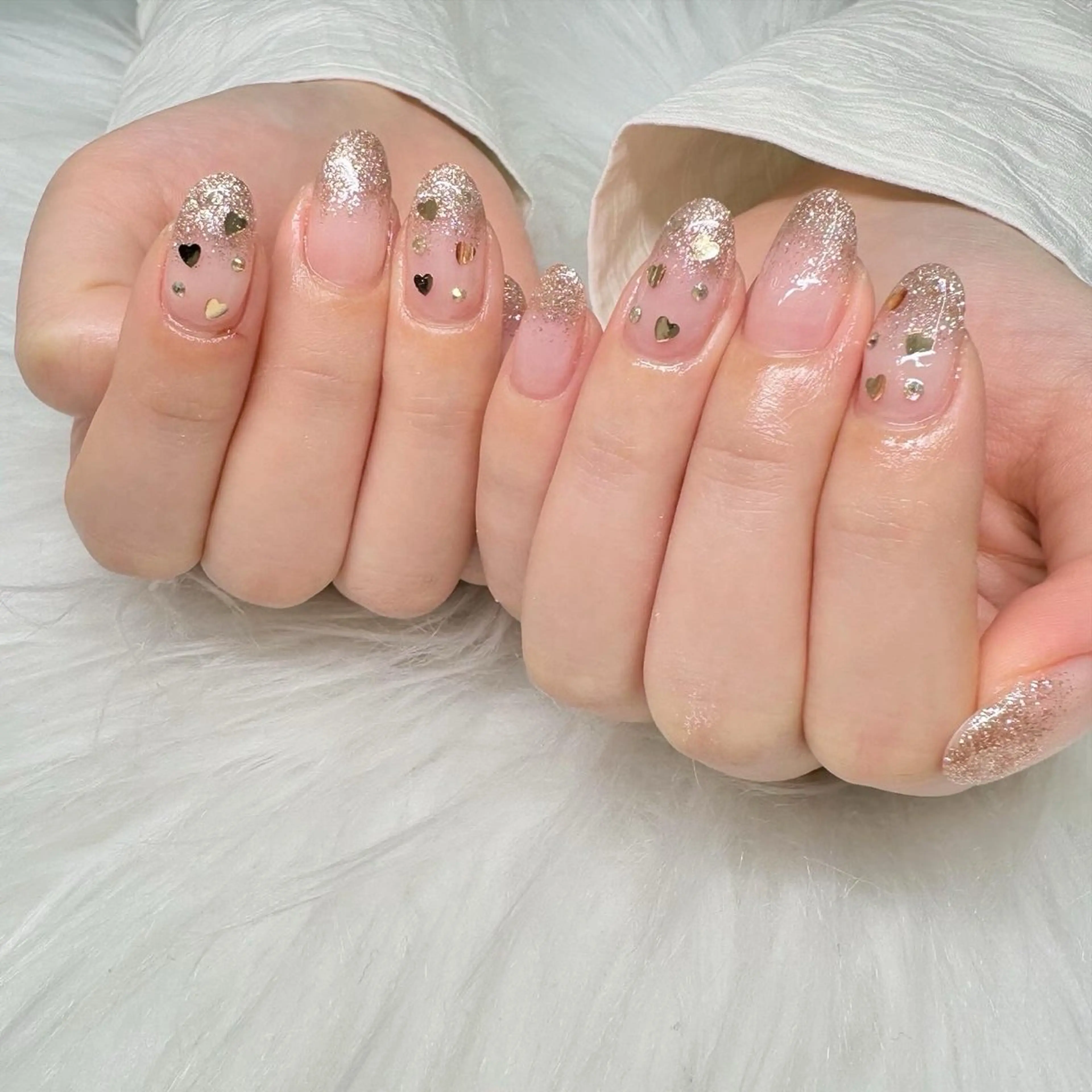 ネイル nail salon ＆ me🫧のネイルデザイン