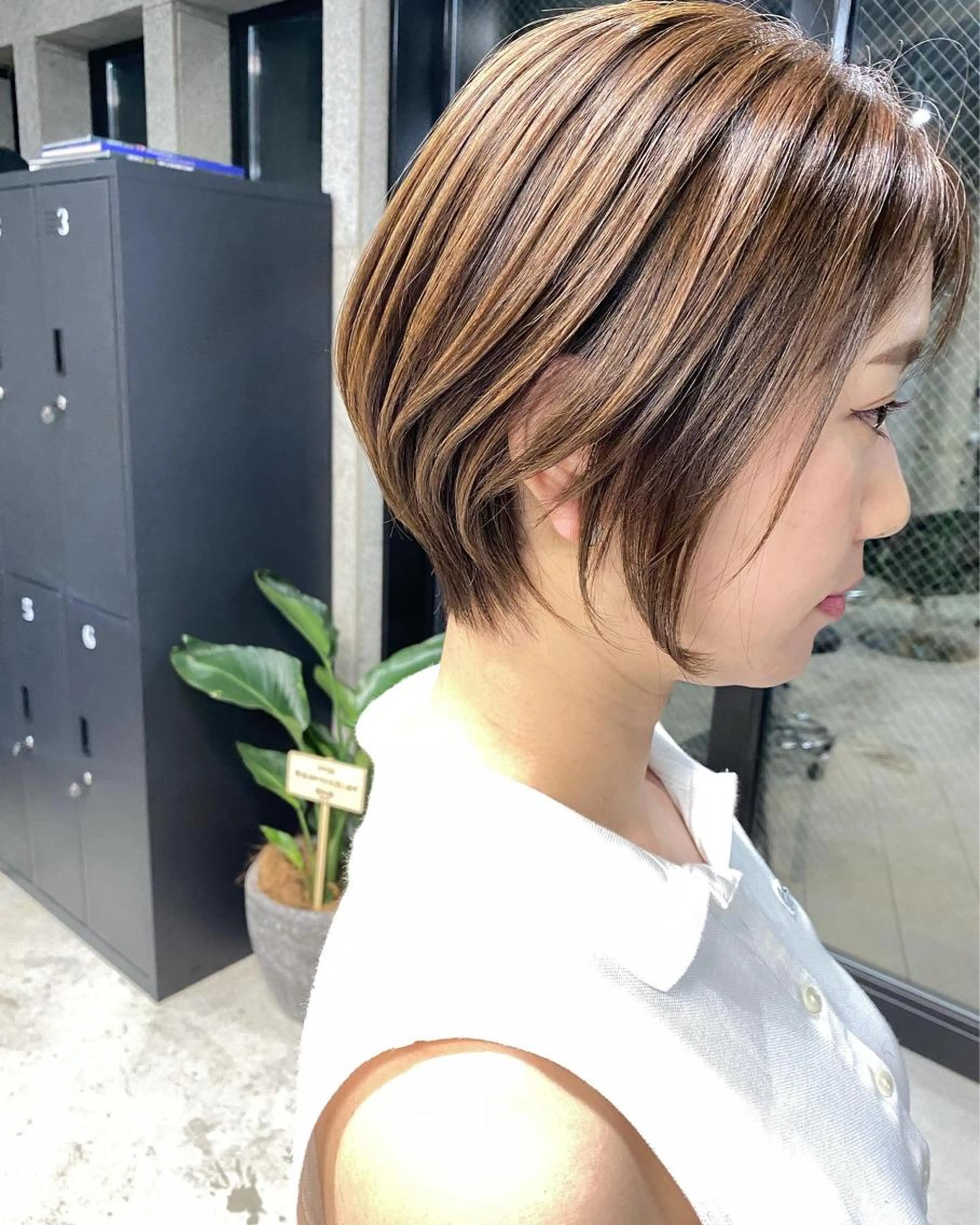 前髪ストレートor前髪パーマ＋カット ￥7700の写真