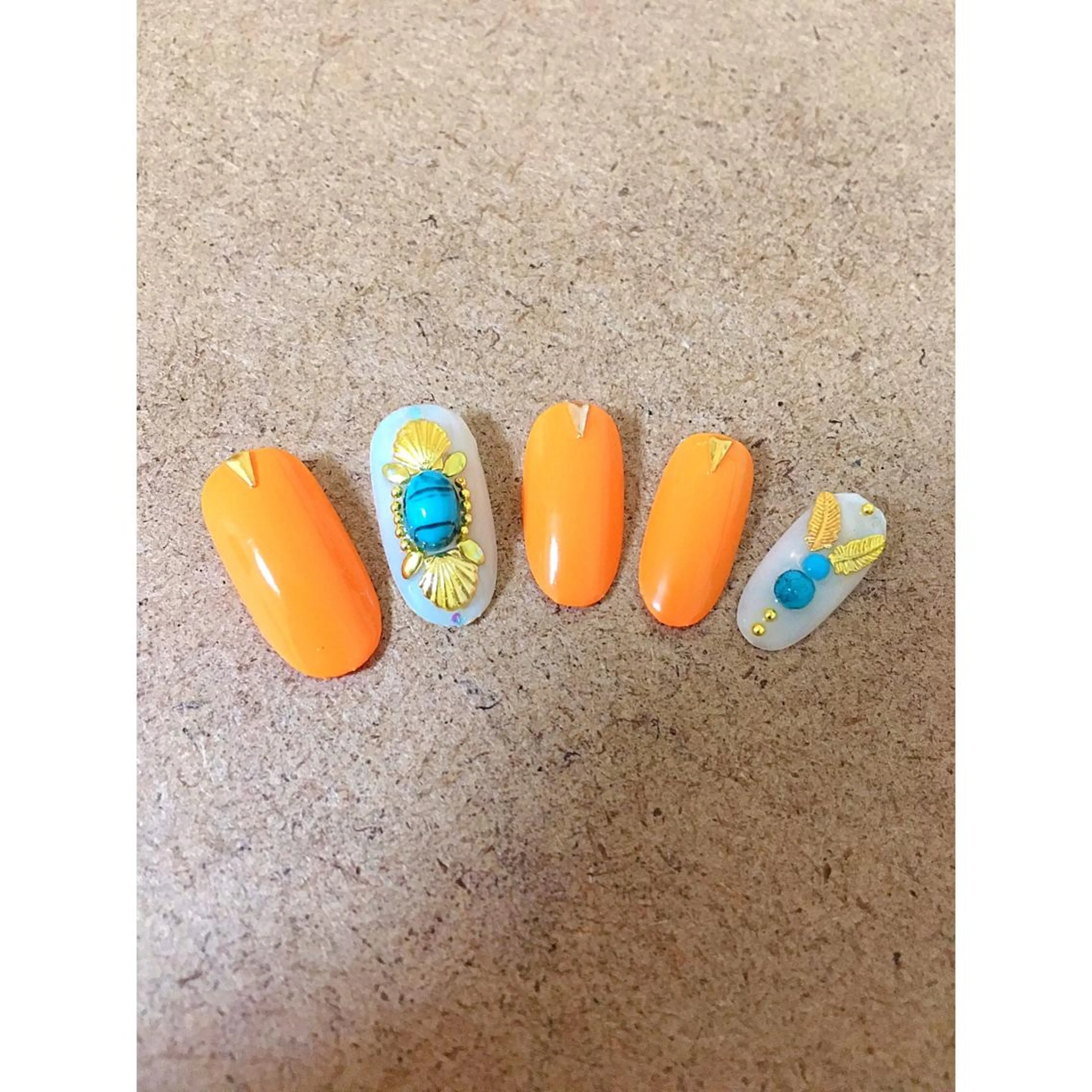 ネイル 宮本 百合子のネイルデザイン